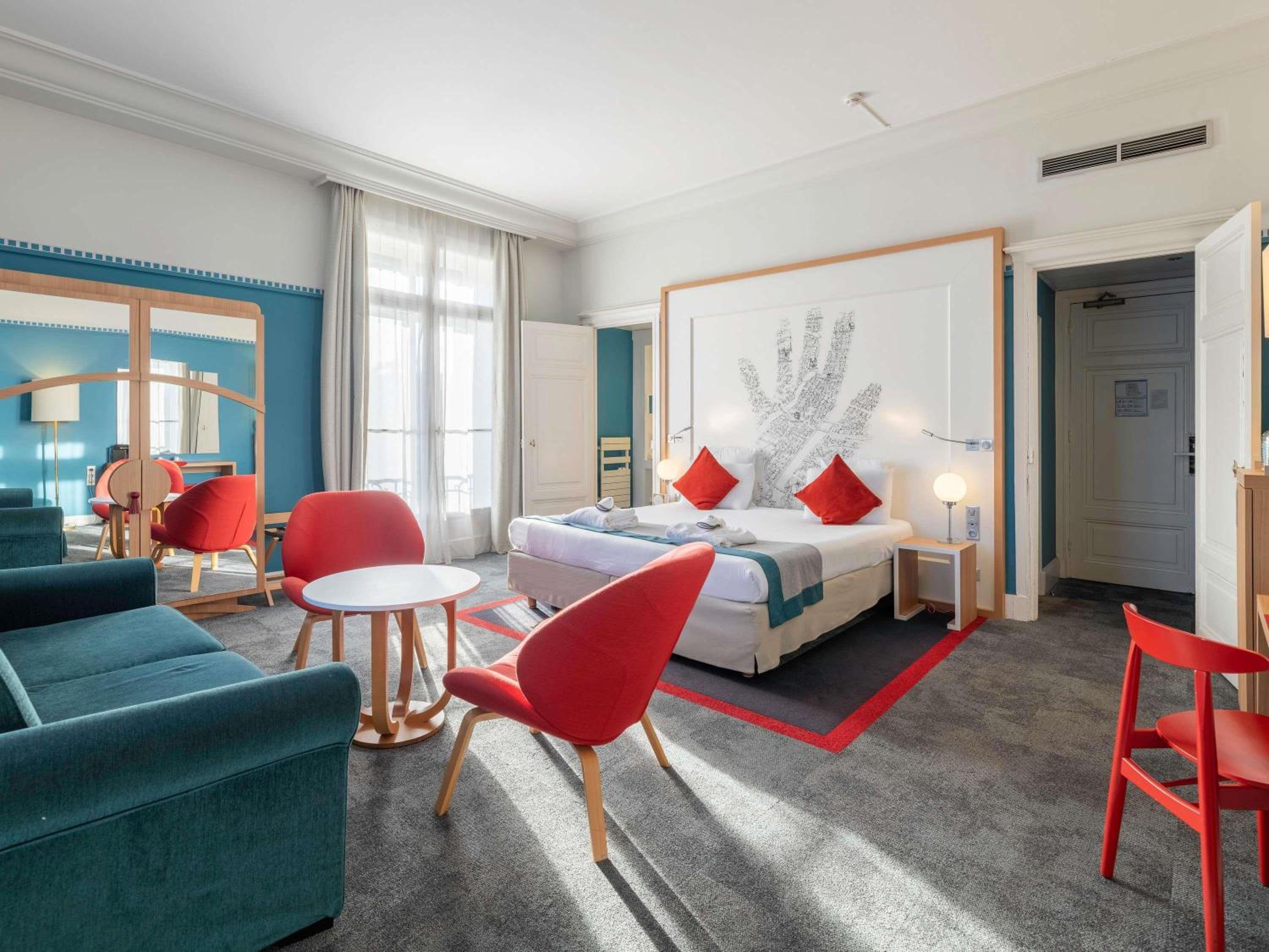 Superior Double Room with Sofa