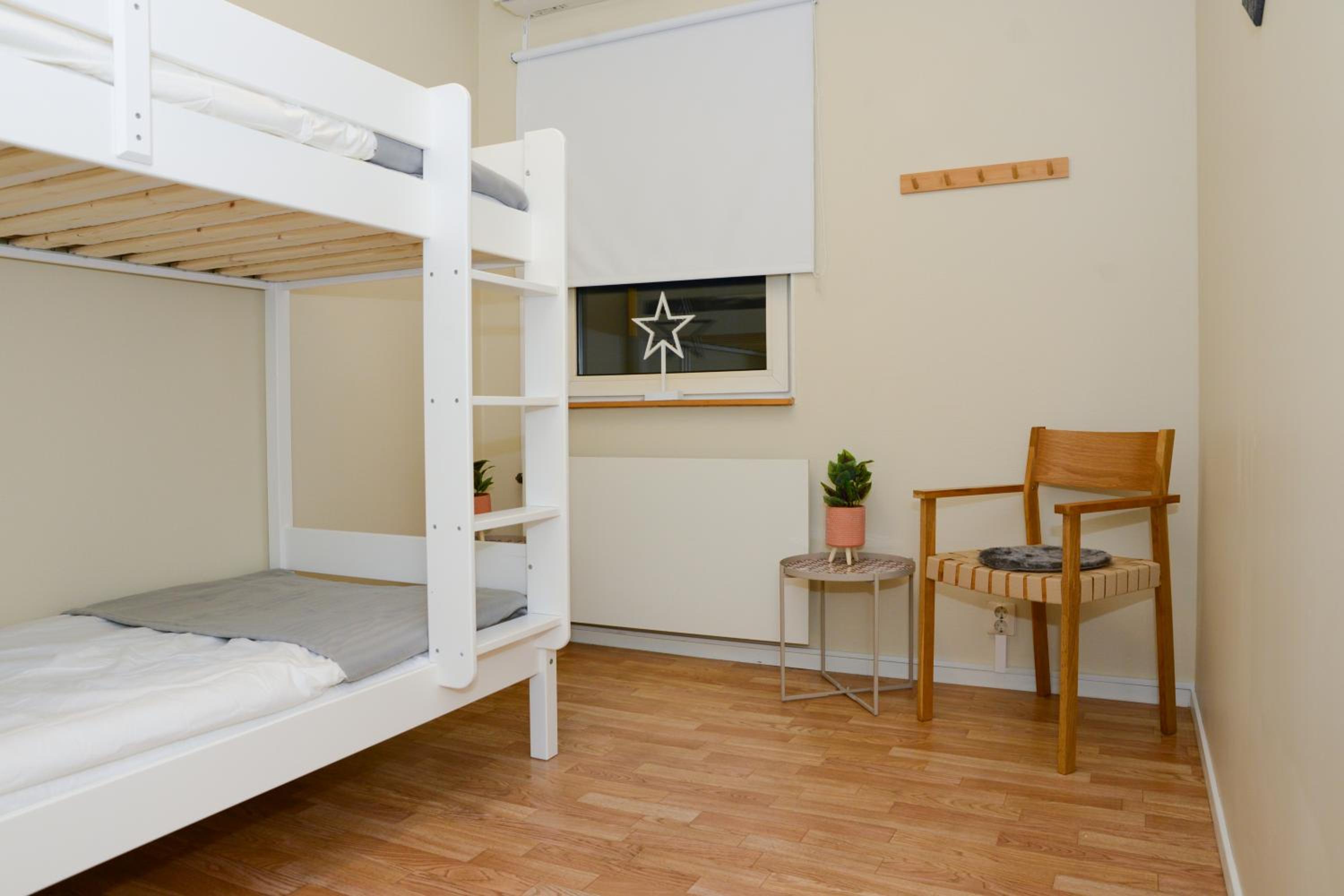 Double or Twin Room with Shared Bathroom photo 1
