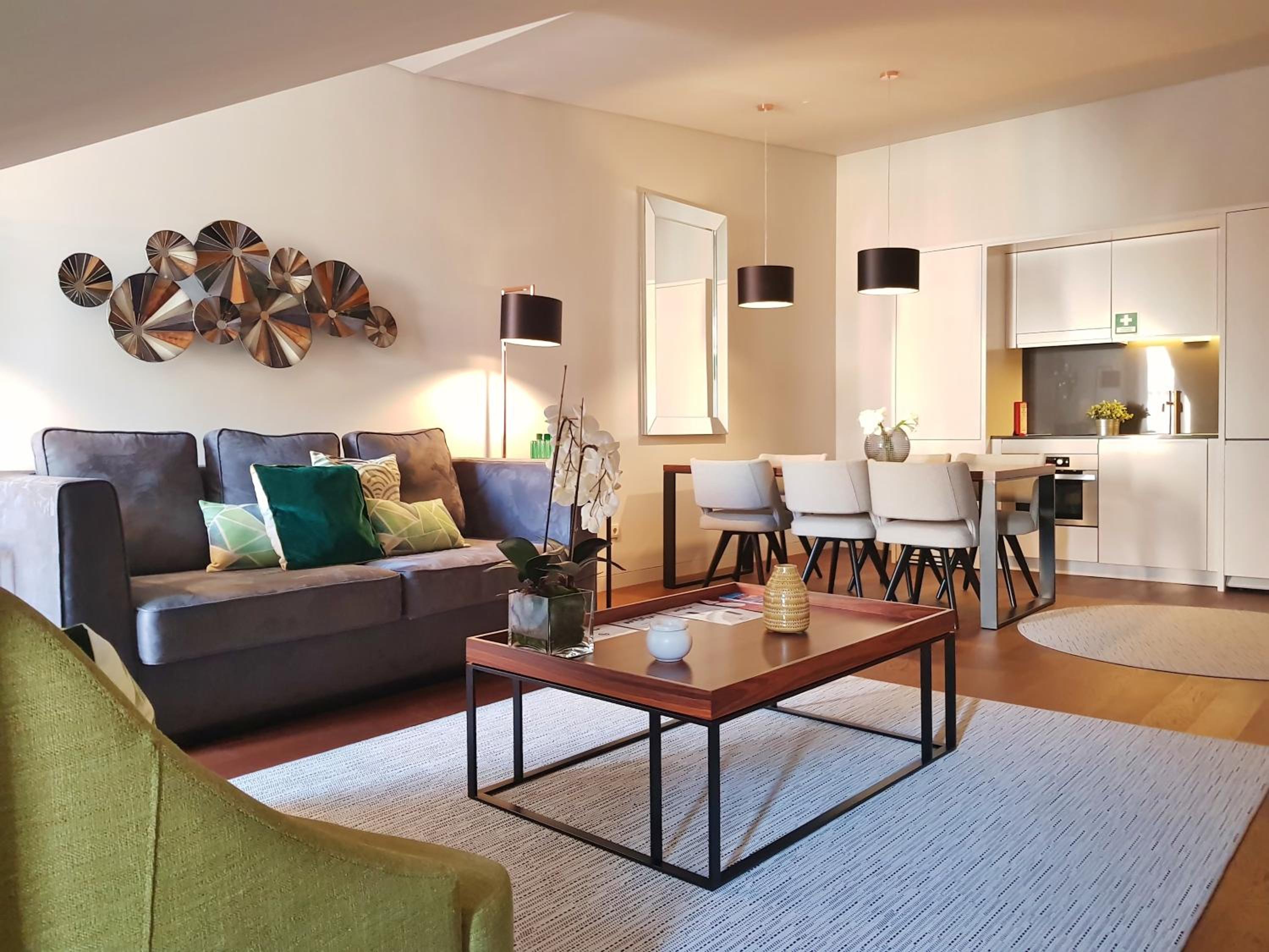 Superior One-Bedroom Apartment photo 2