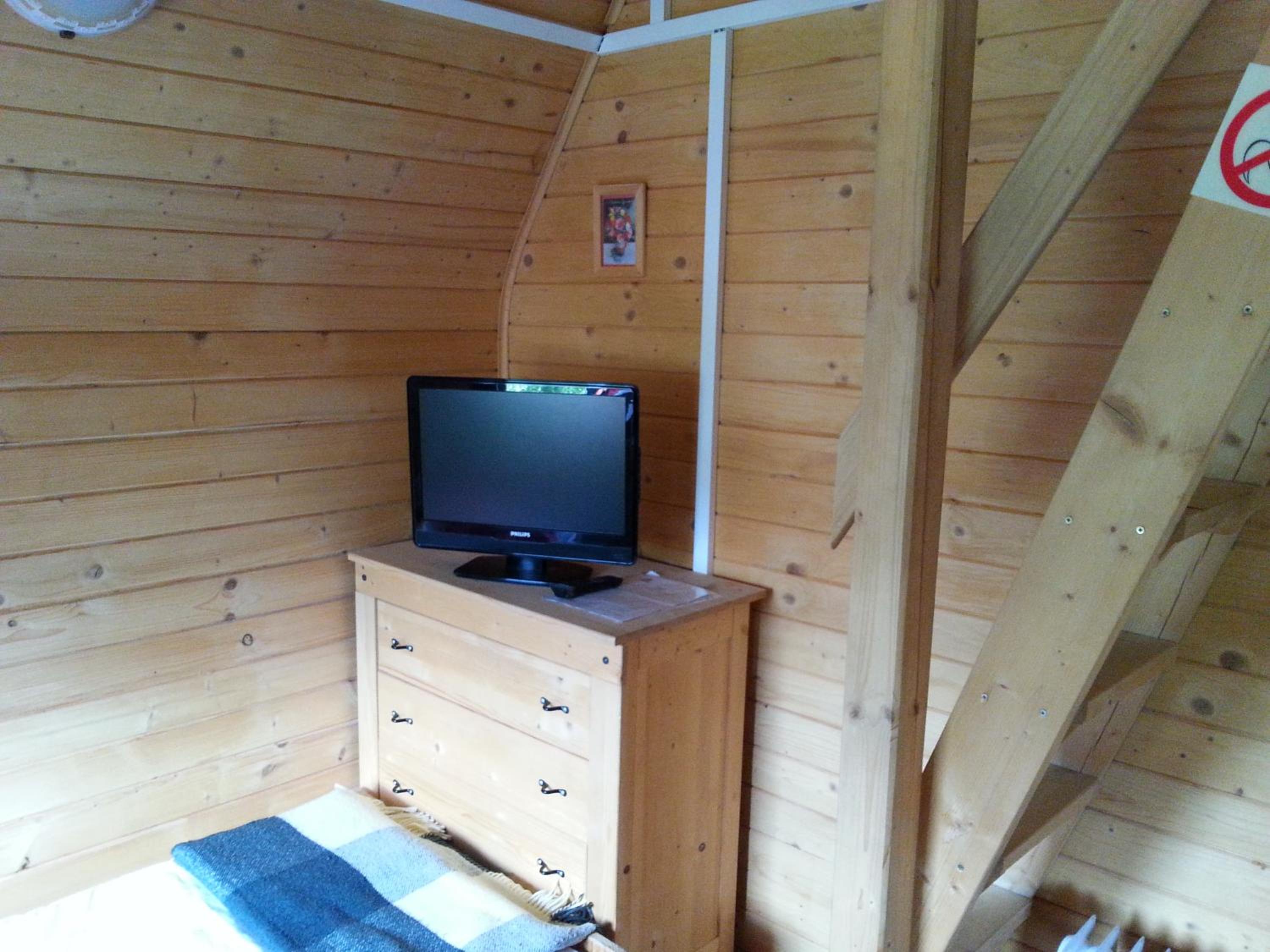 Chalet (4 Adults) photo 3