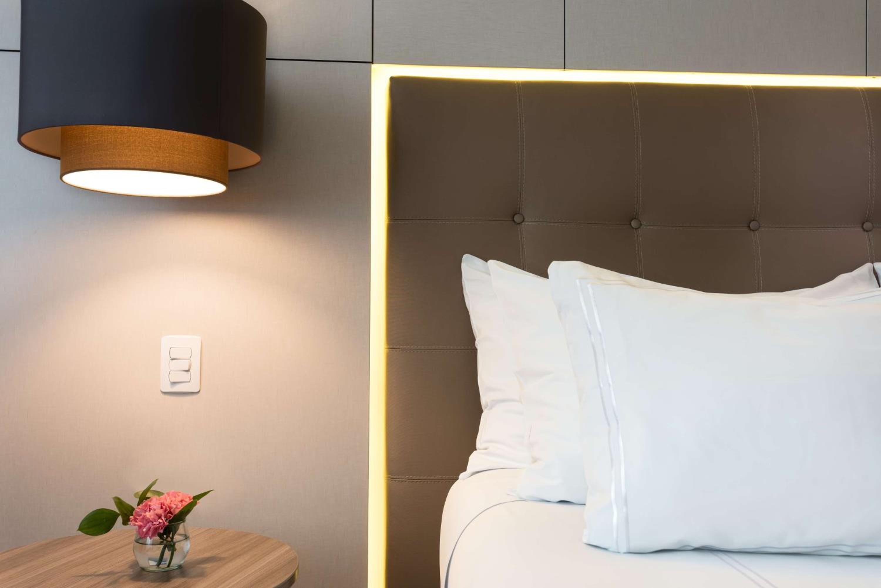 Suite - Photo 6