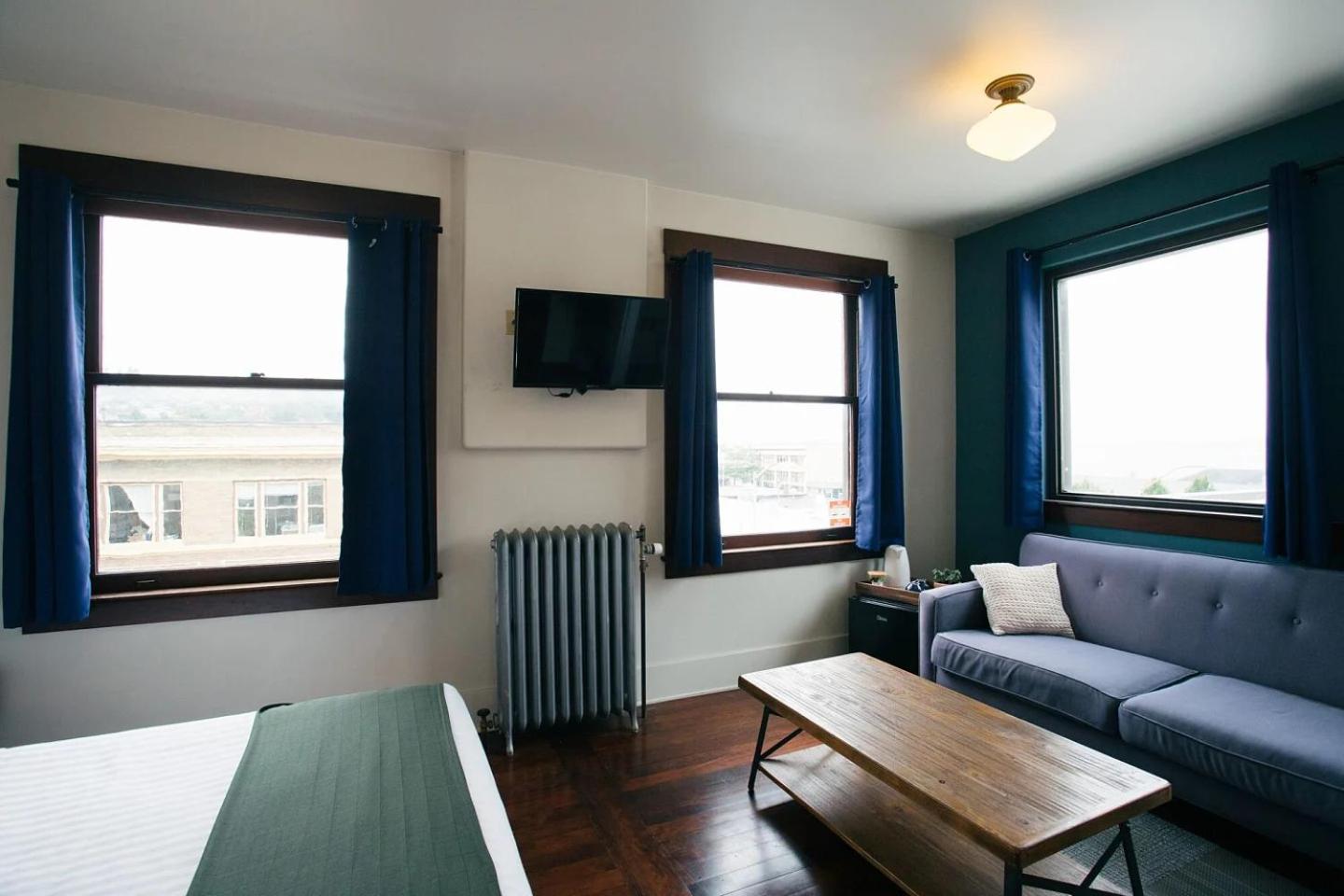 Superior Queen Room