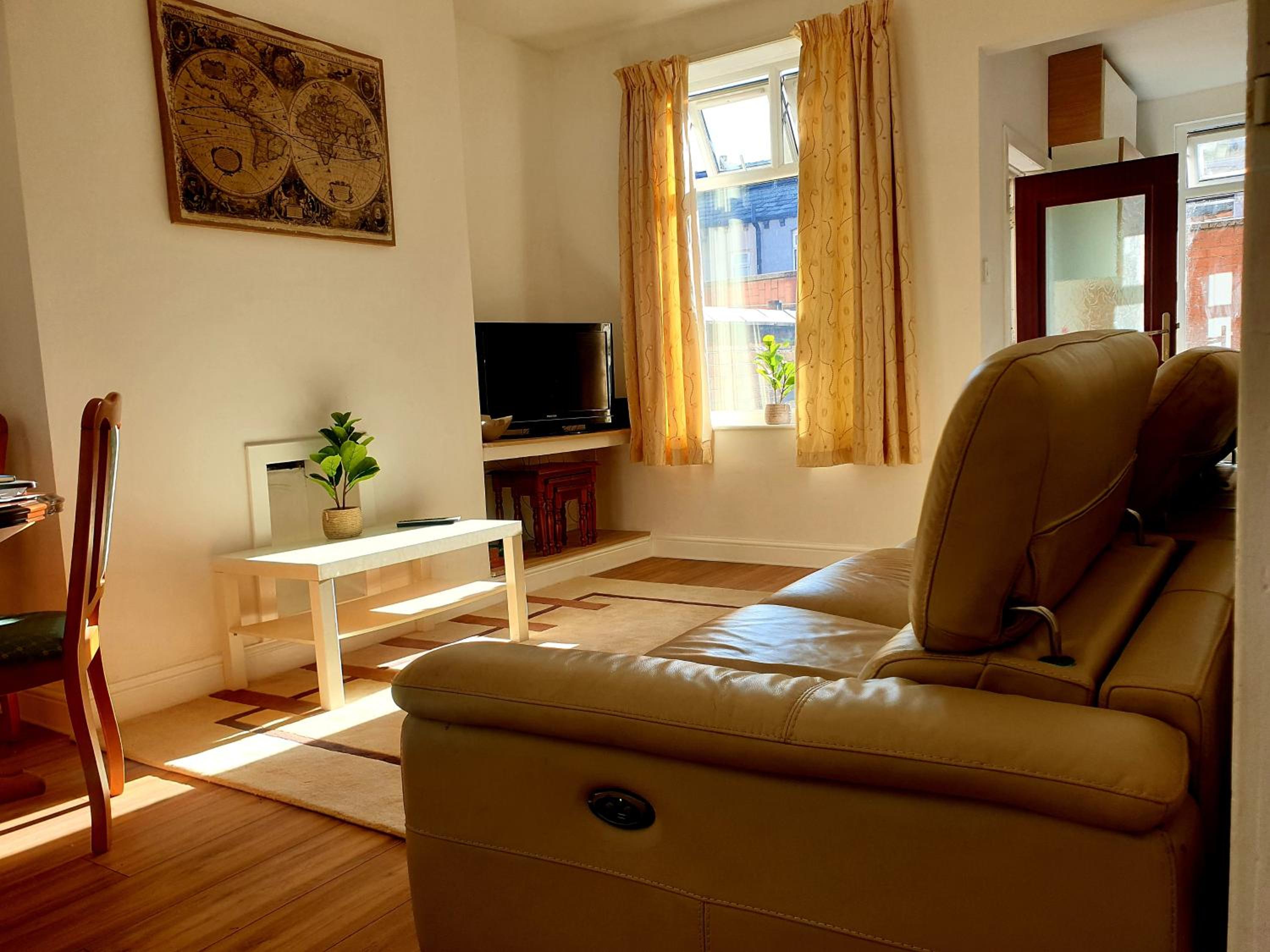 Three-Bedroom House photo 1