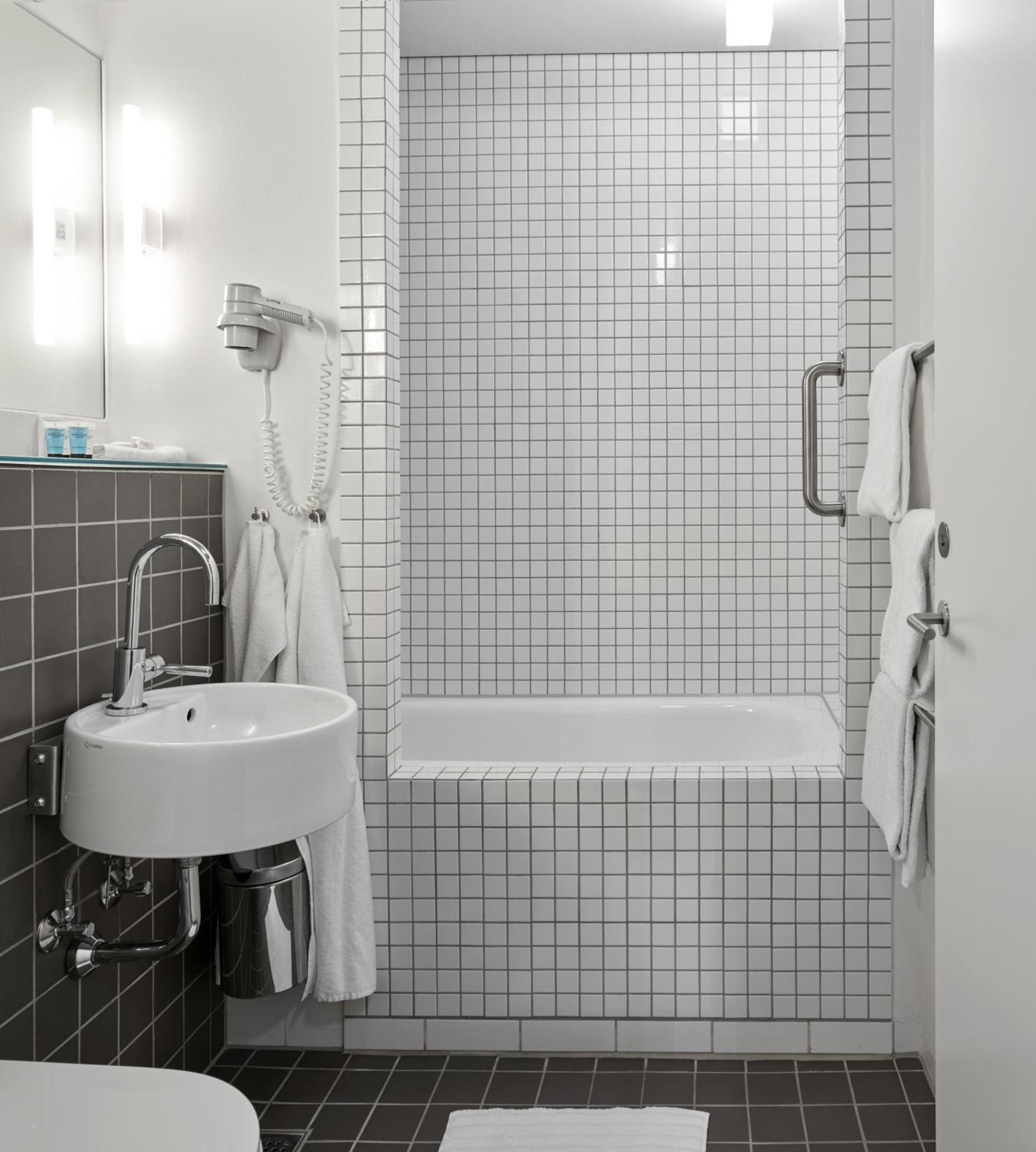 Executive Double Room - Photo 3