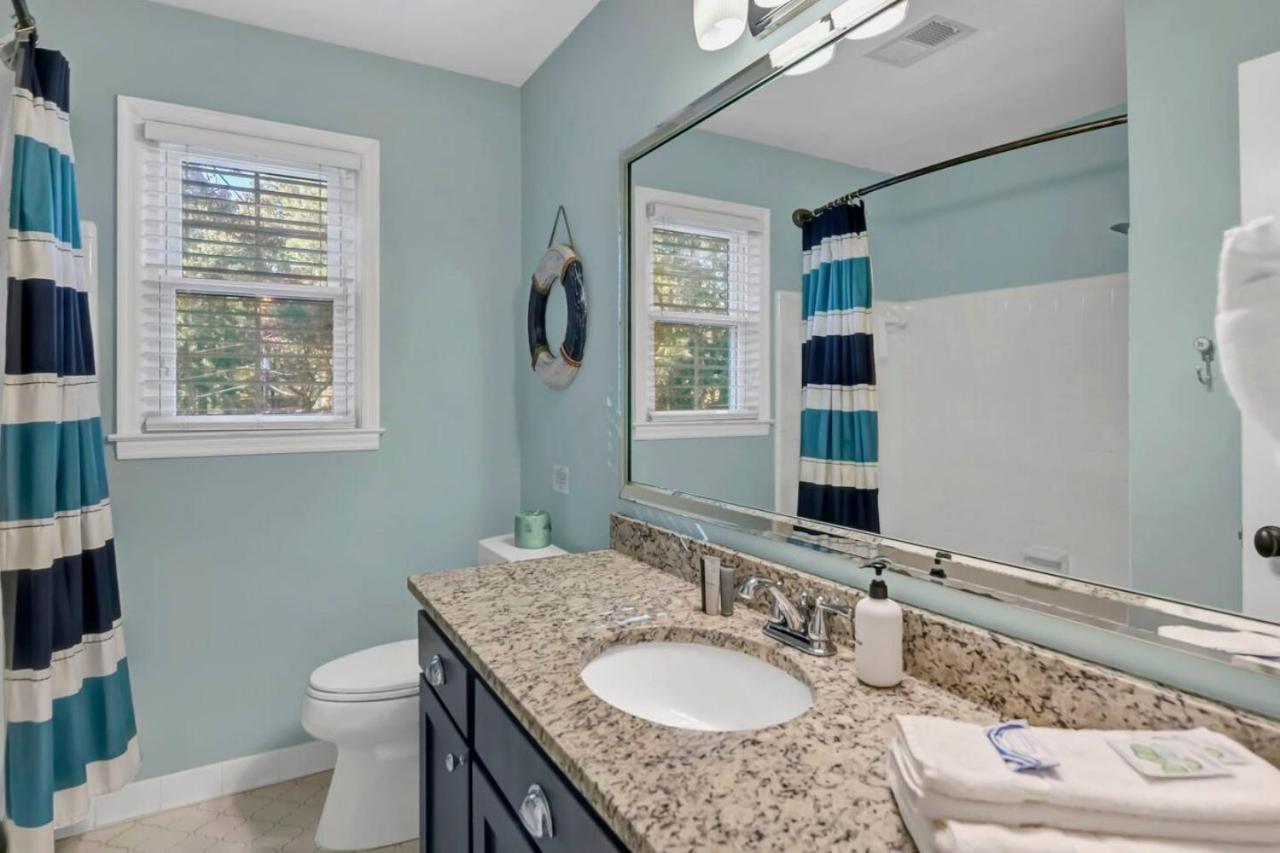 Three-Bedroom House photo 1