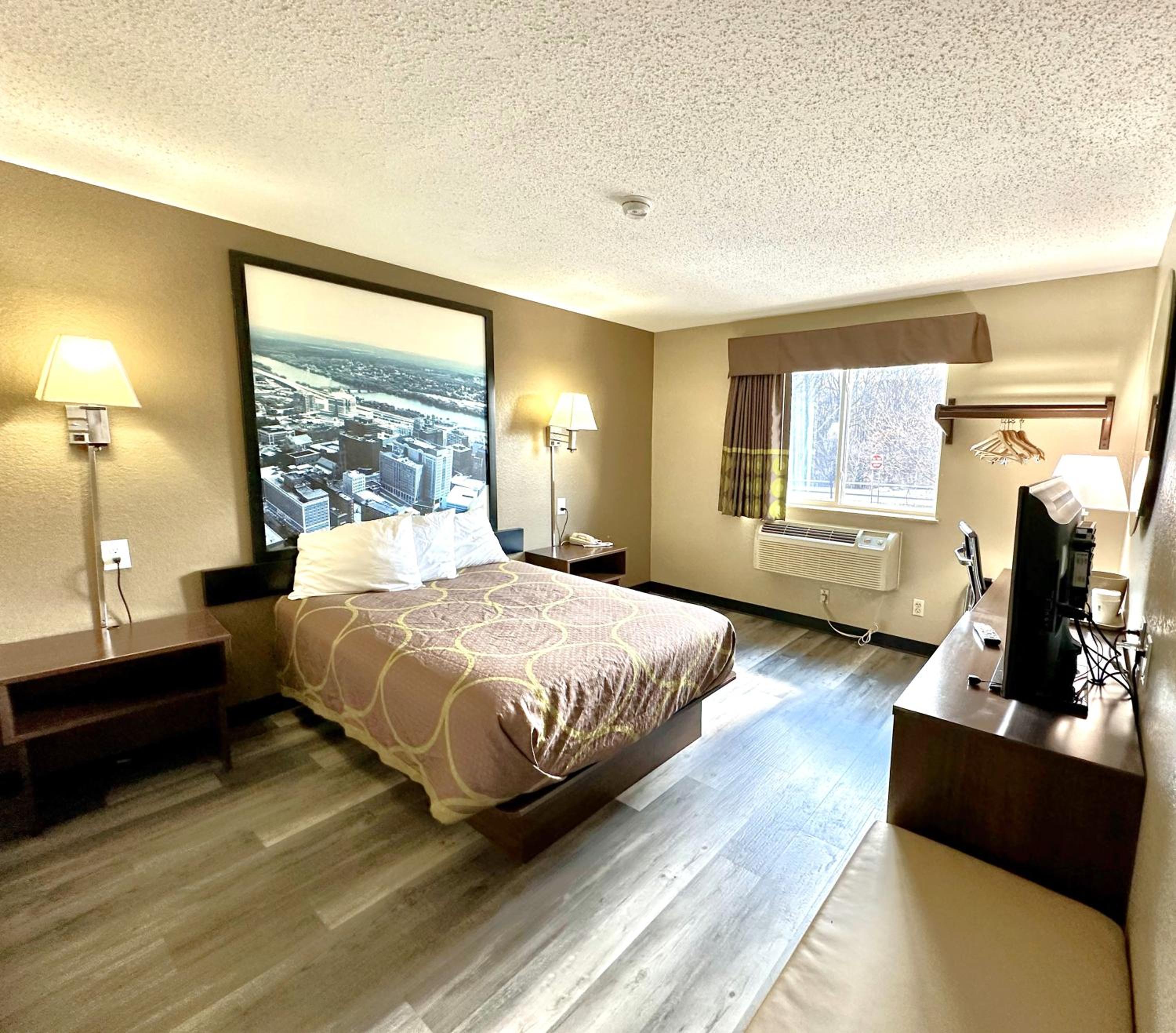 Double Room - Photo 2