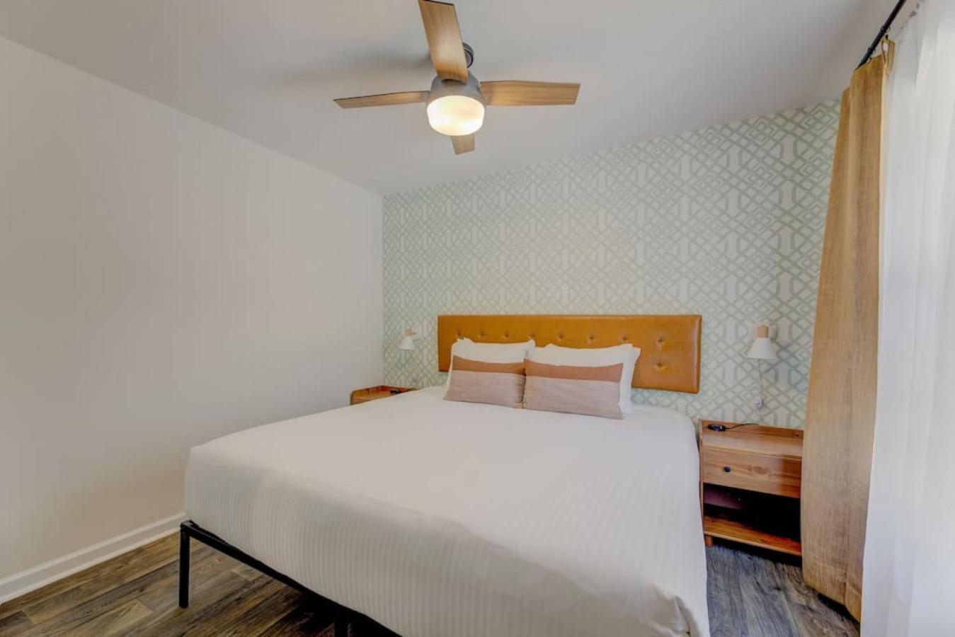 Four-Bedroom House photo 1