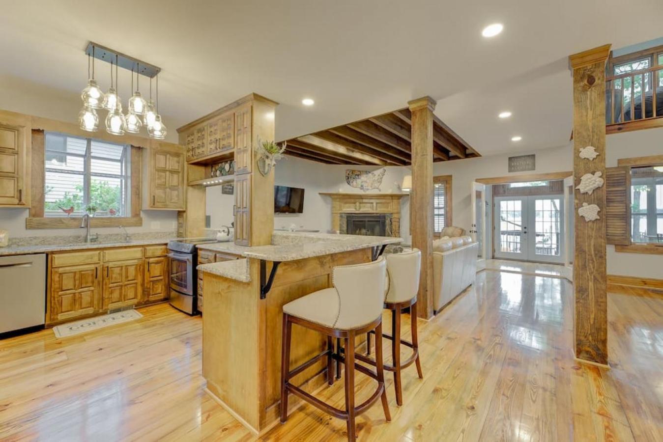 Four-Bedroom House photo 1