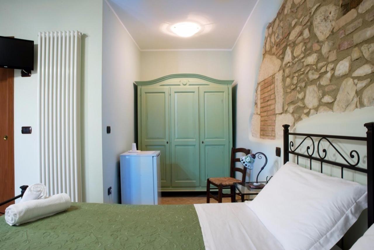 Triple Room with Garden View photo 3