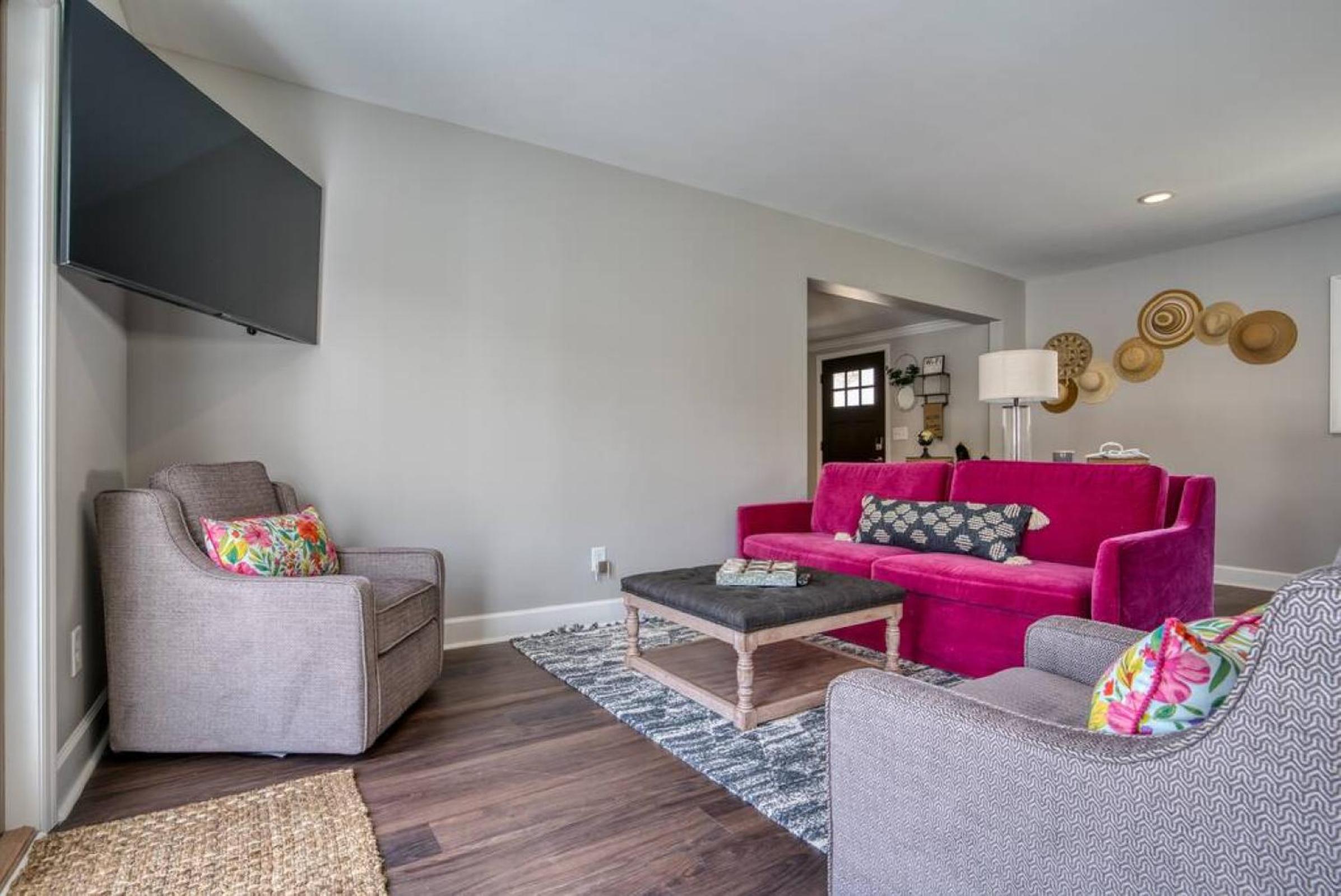 Three-Bedroom House photo 2