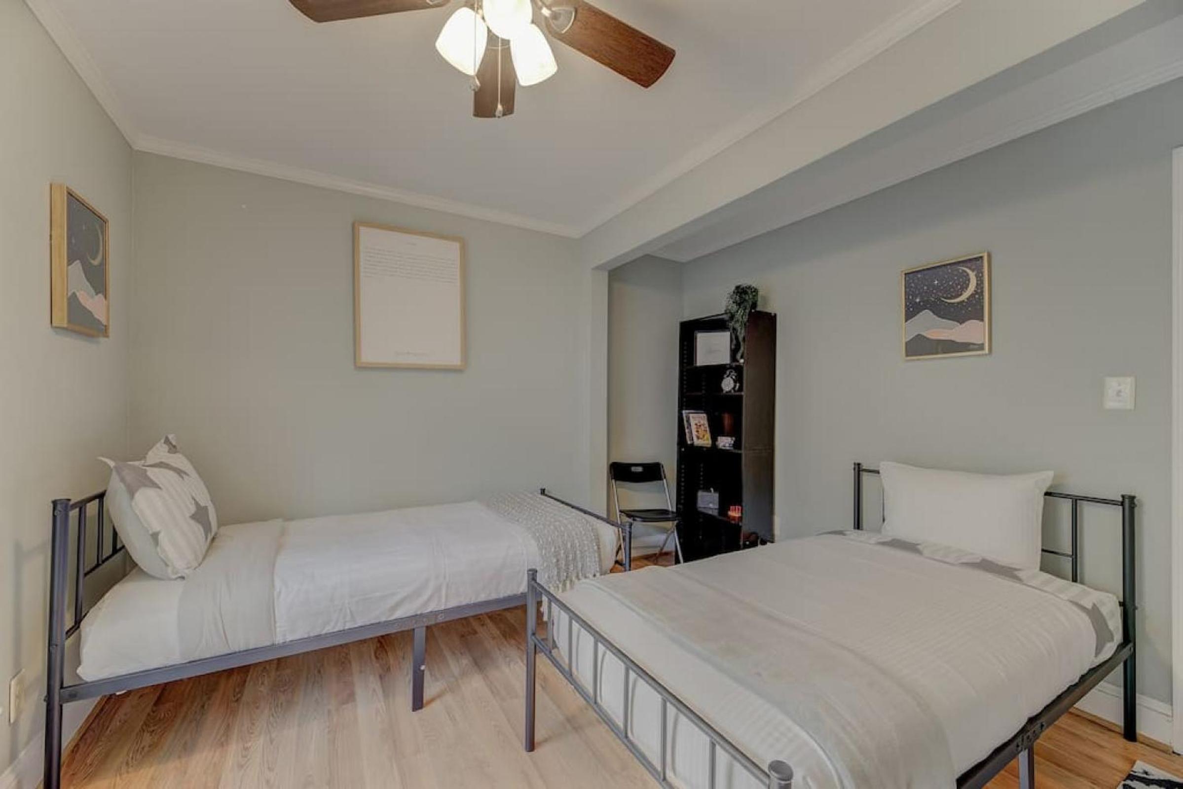 Three-Bedroom House photo 1