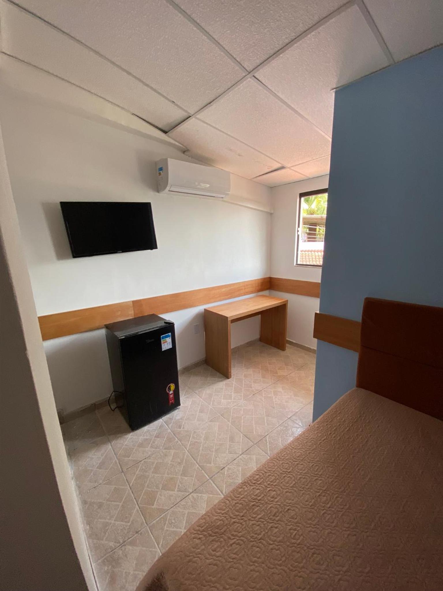 Suite - Photo 28