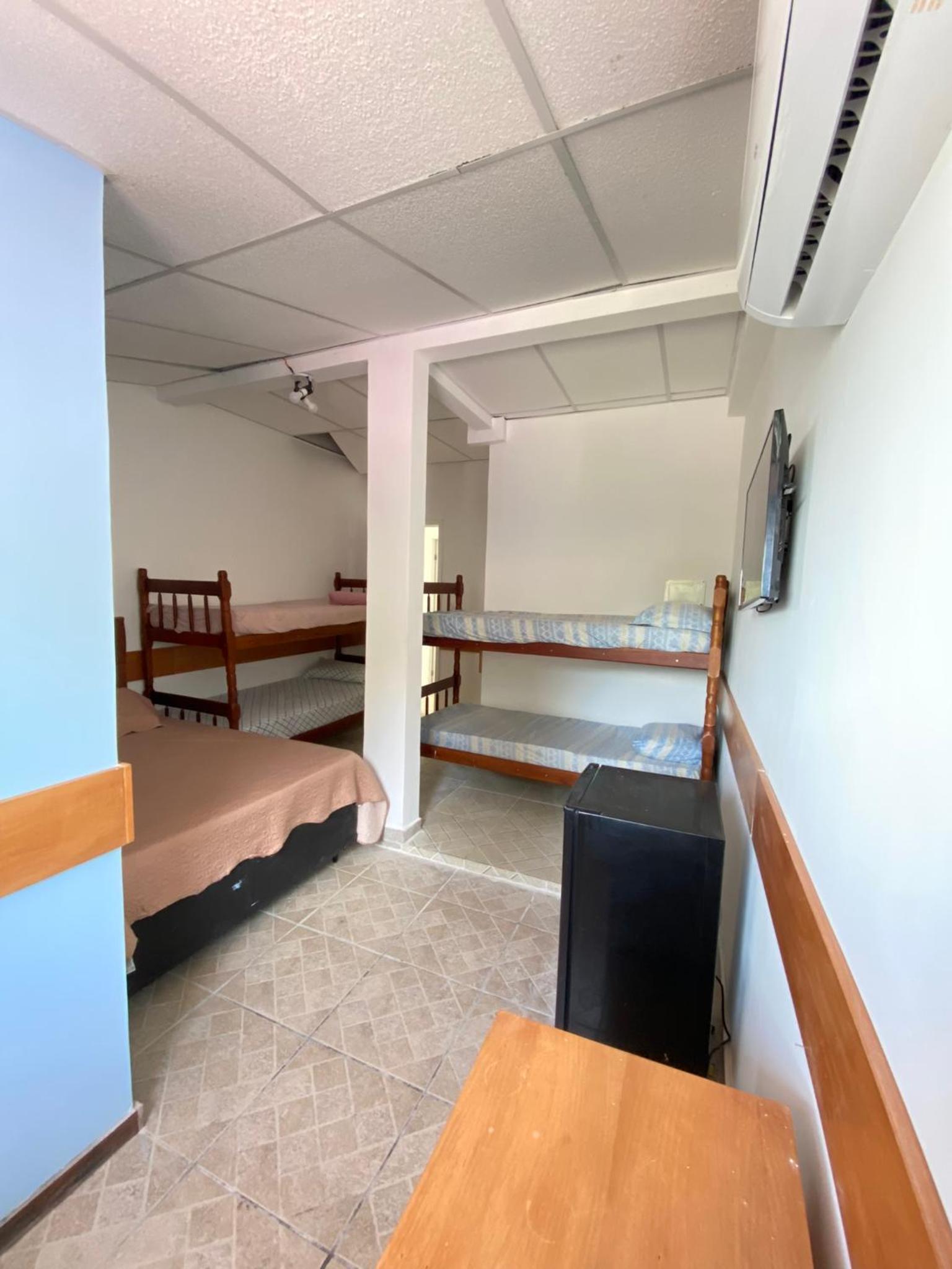 Suite - Photo 19