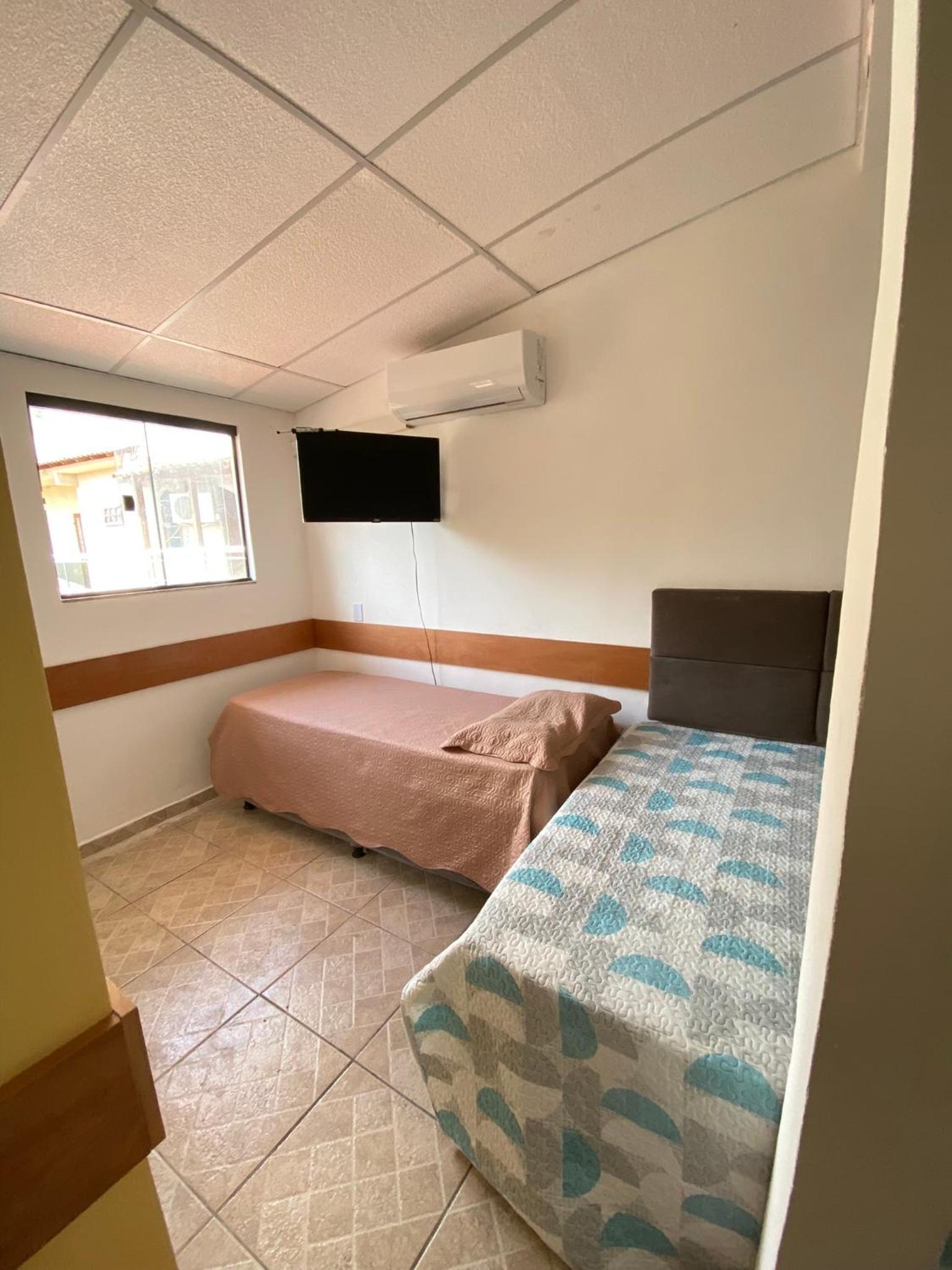 Suite - Photo 27