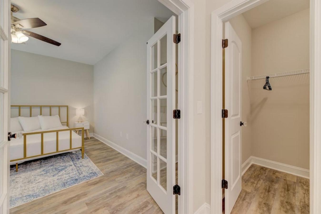 Three-Bedroom House photo 1