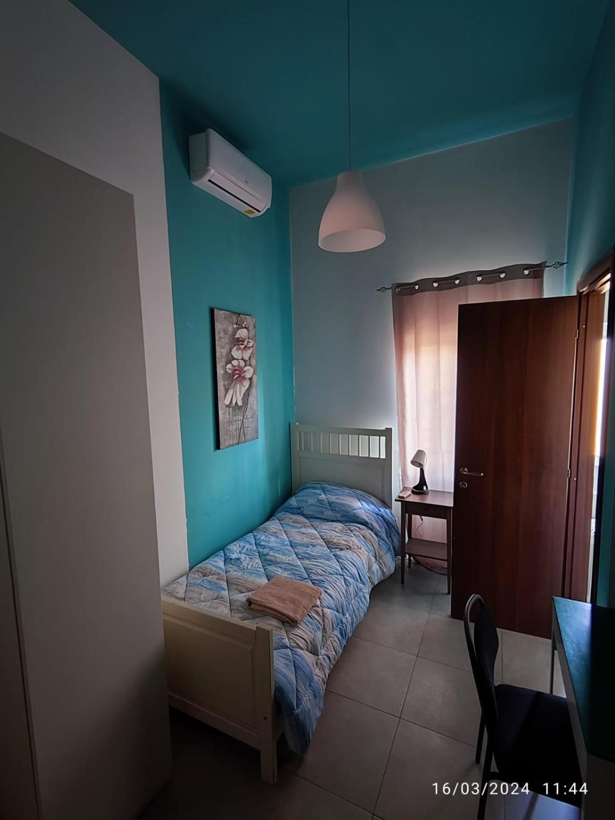 Large Single Room