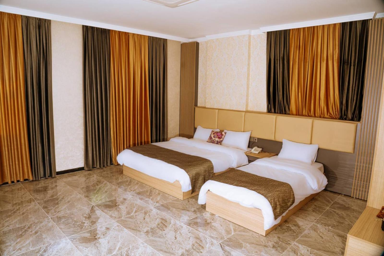 Luxury Triple Room