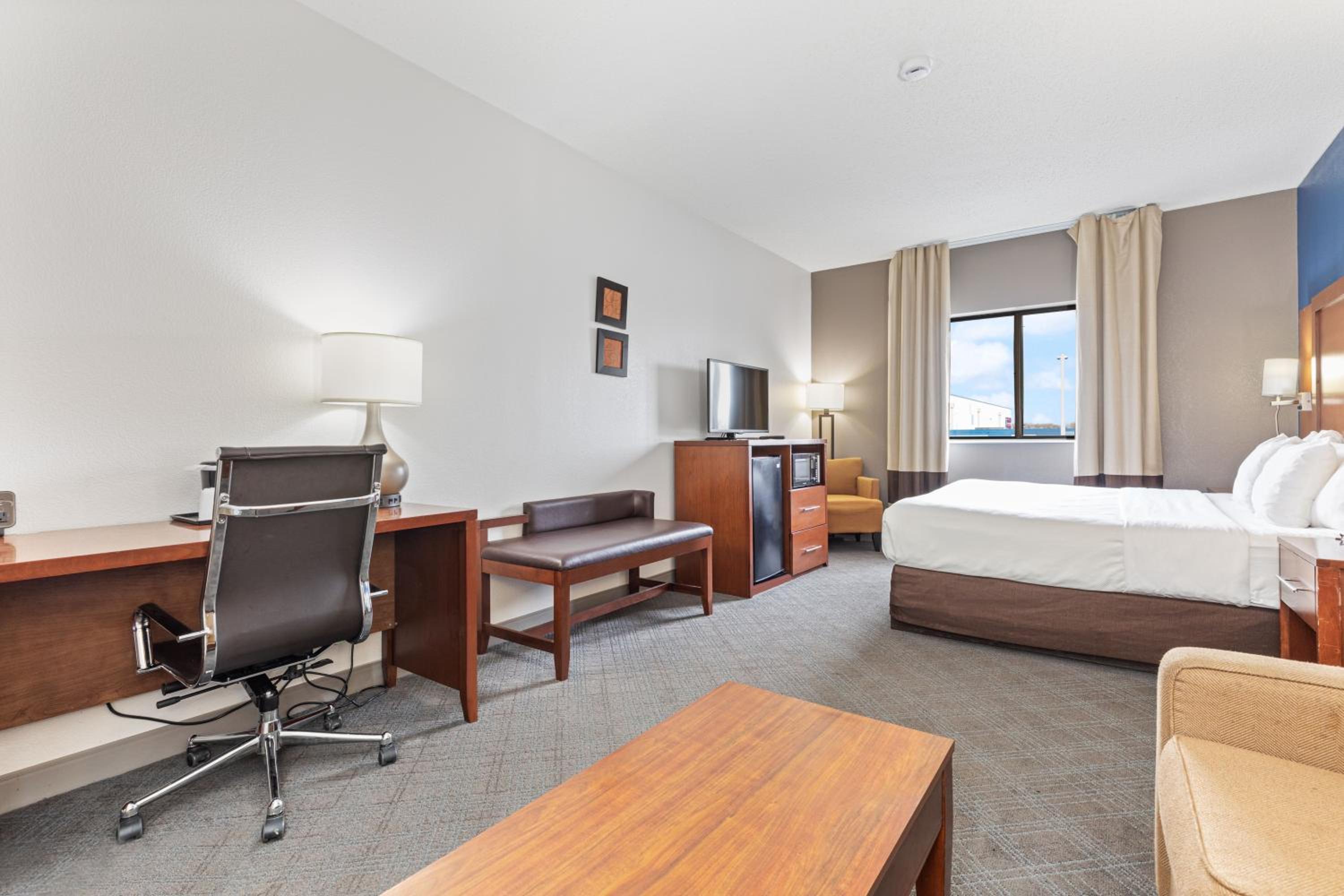 King Suite - Photo 5