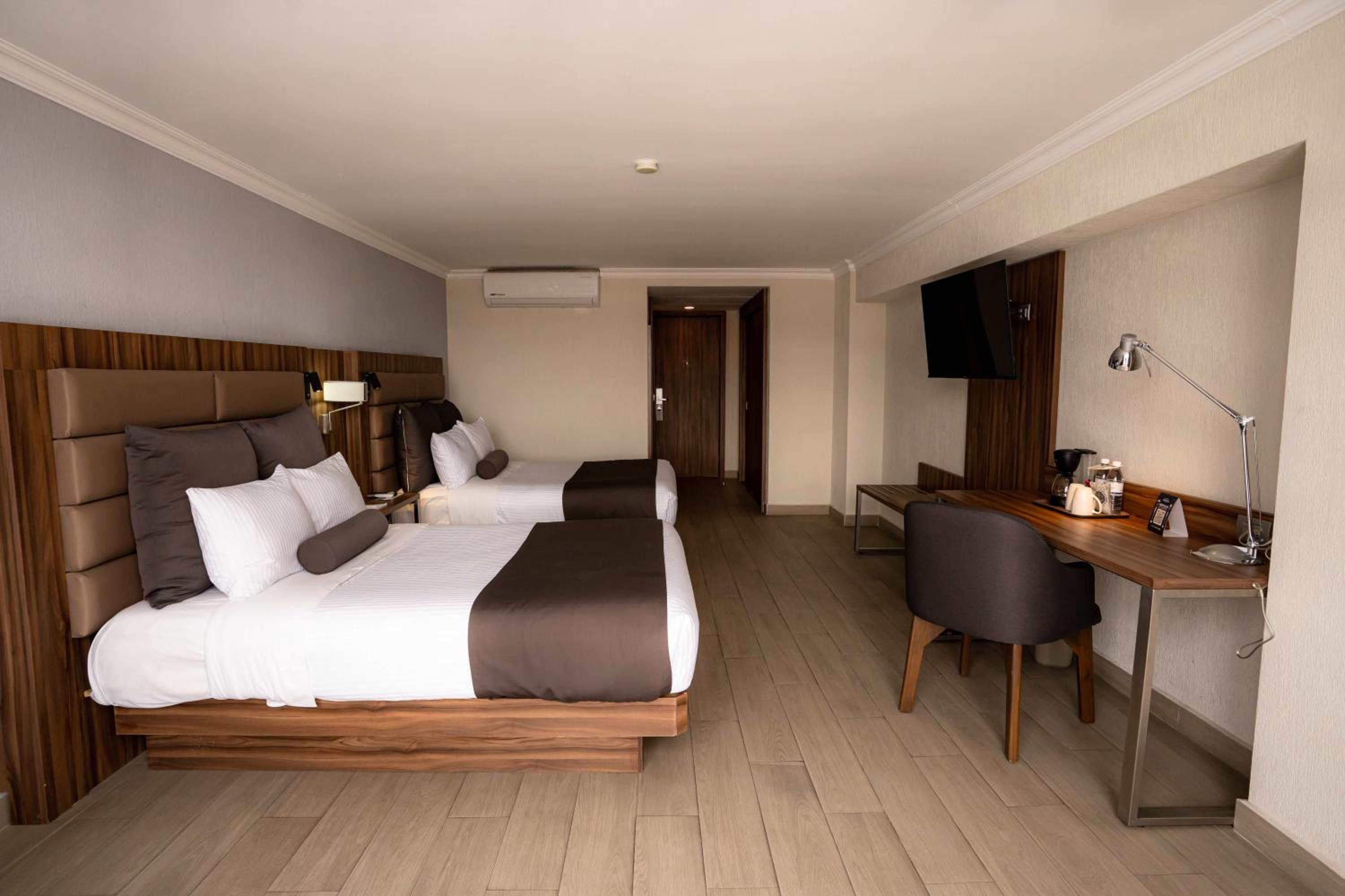 Executive Double Room photo 2