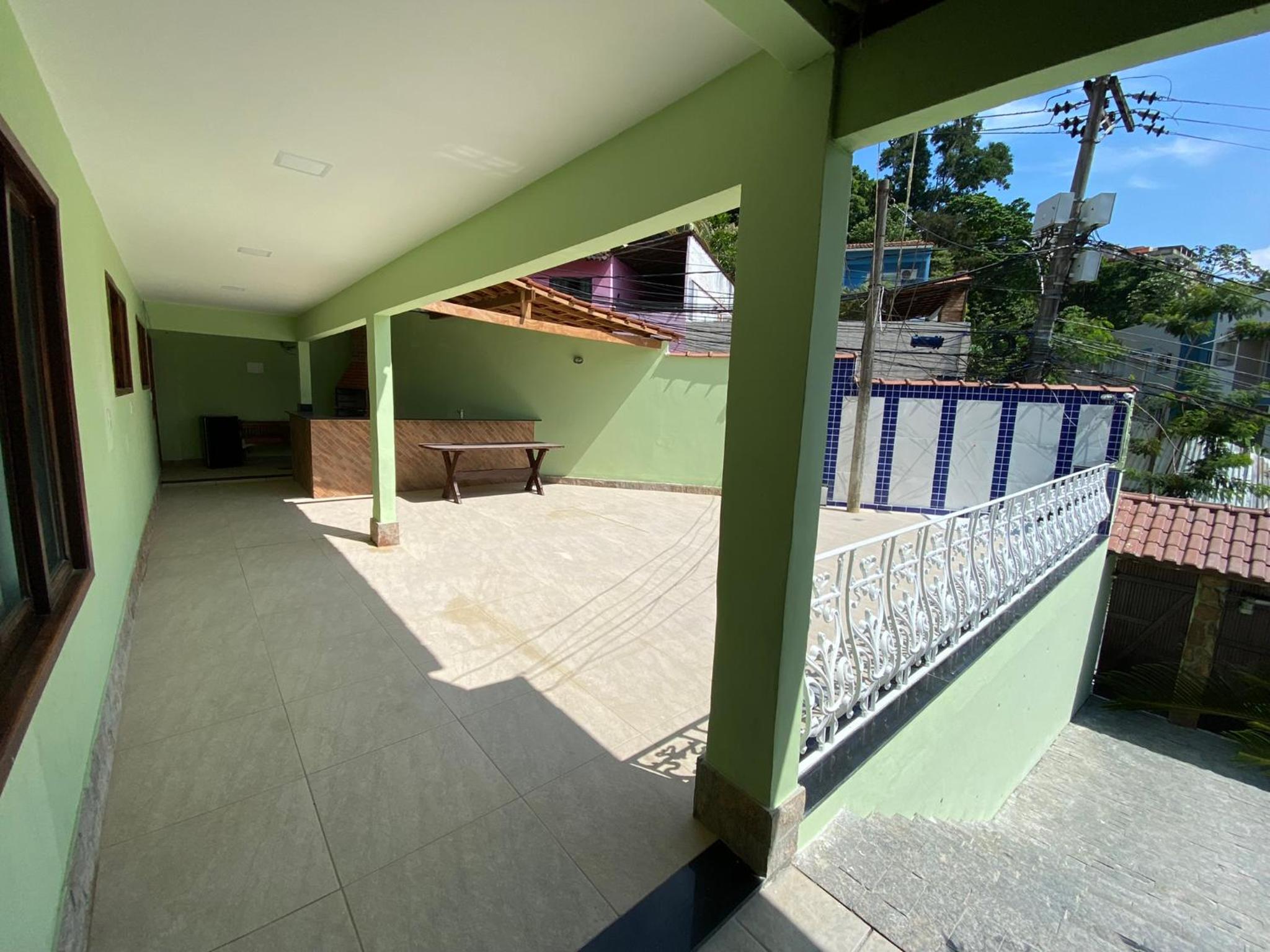 Suite - Photo 16