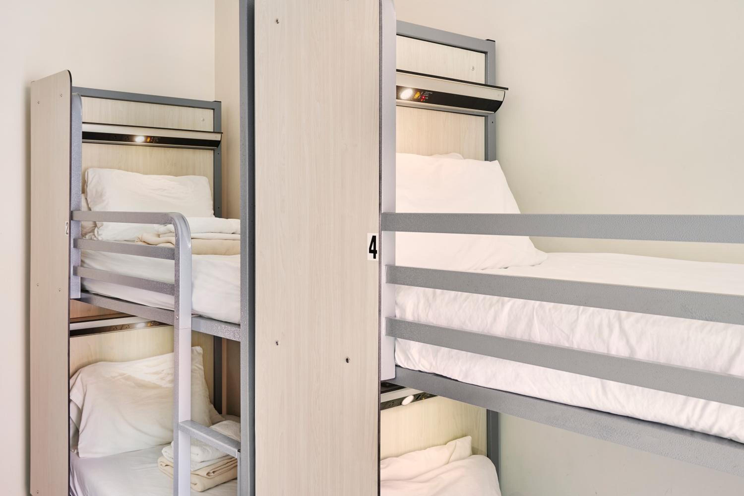 Bed in Women's 4-Bed Dormitory photo 3