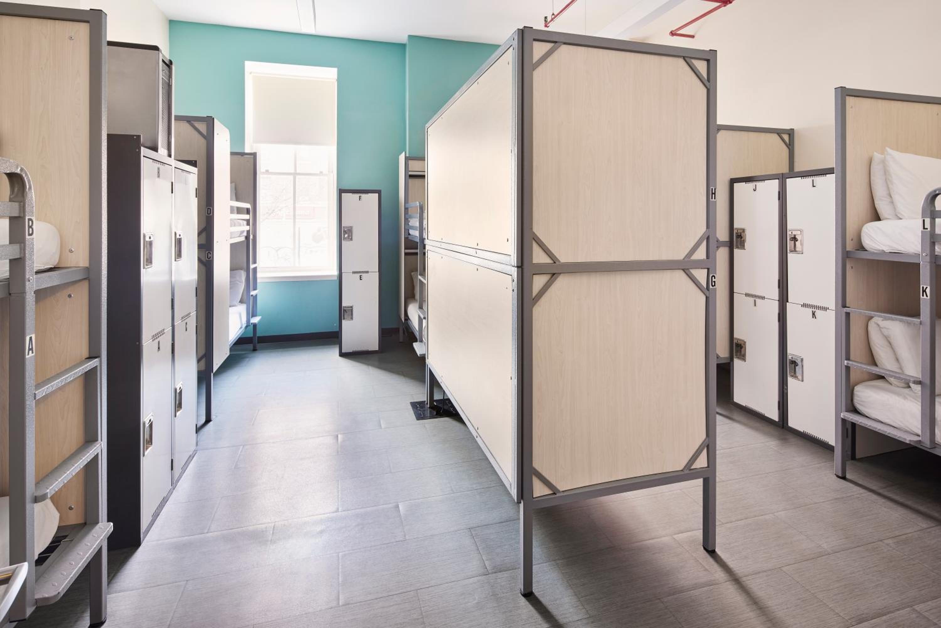 Bed in Women's 12-Bed Dormitory photo 1