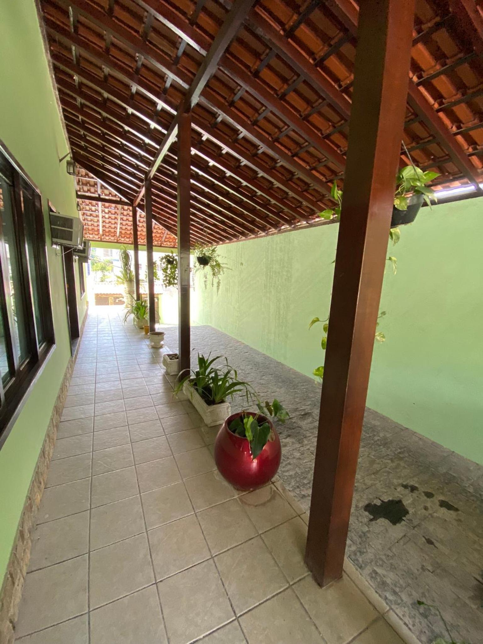 Suite - Photo 14