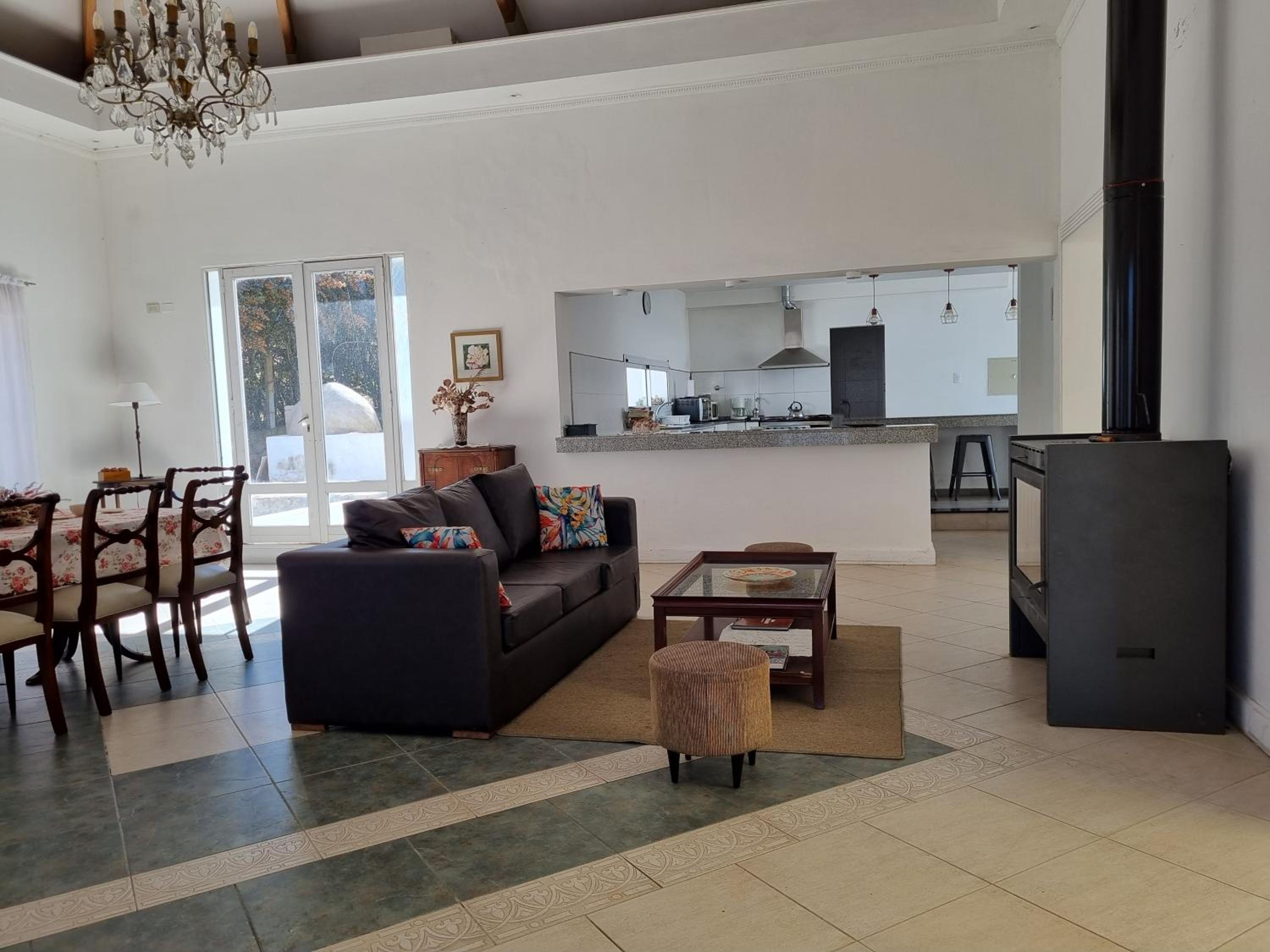 Villa photo 1