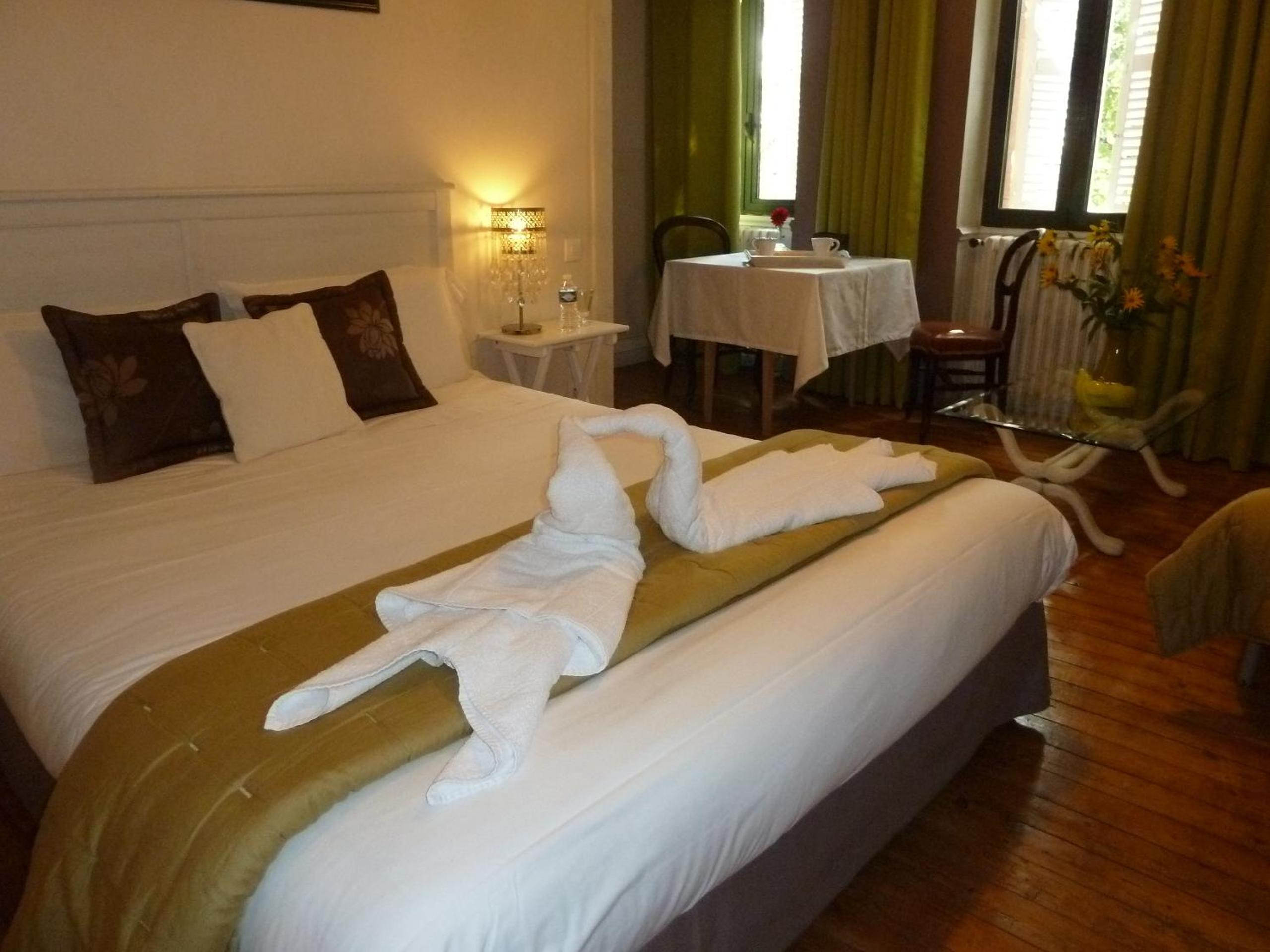 Triple Room with Garden View - Photo 7