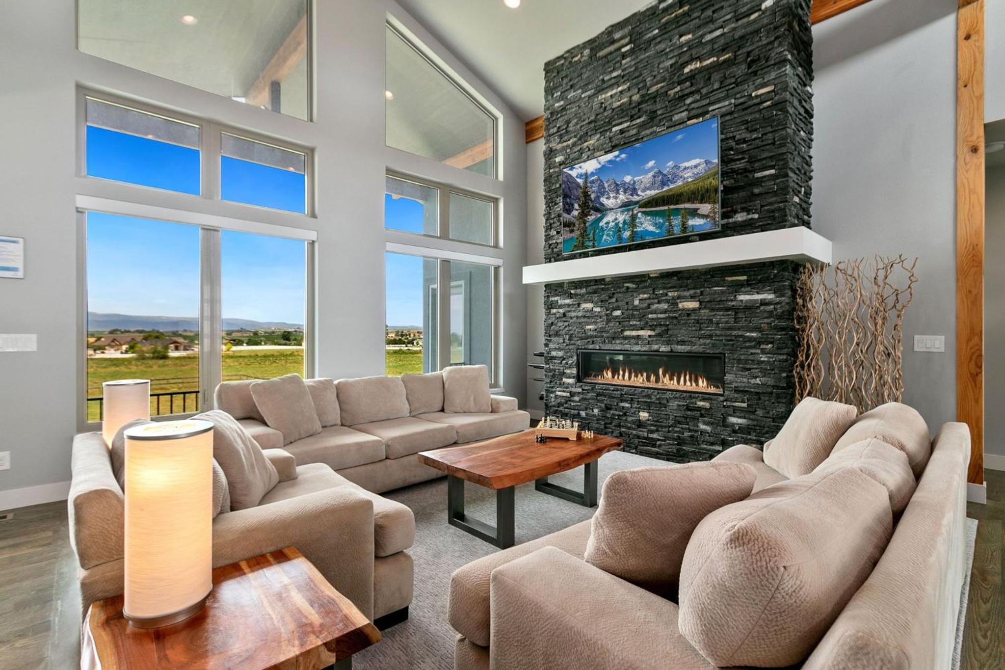 Four-Bedroom House photo 1