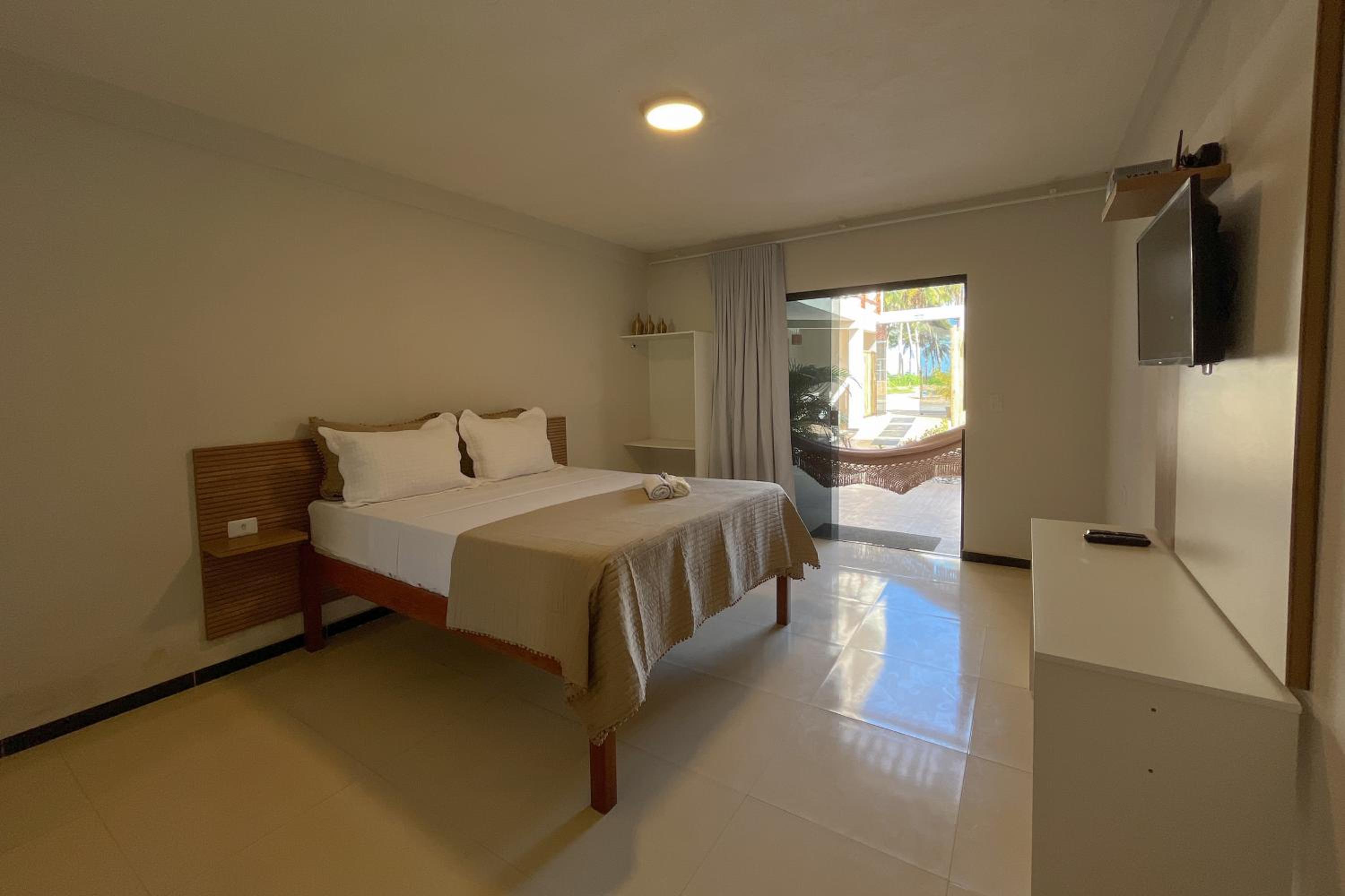 Double Room with Pool View photo 1