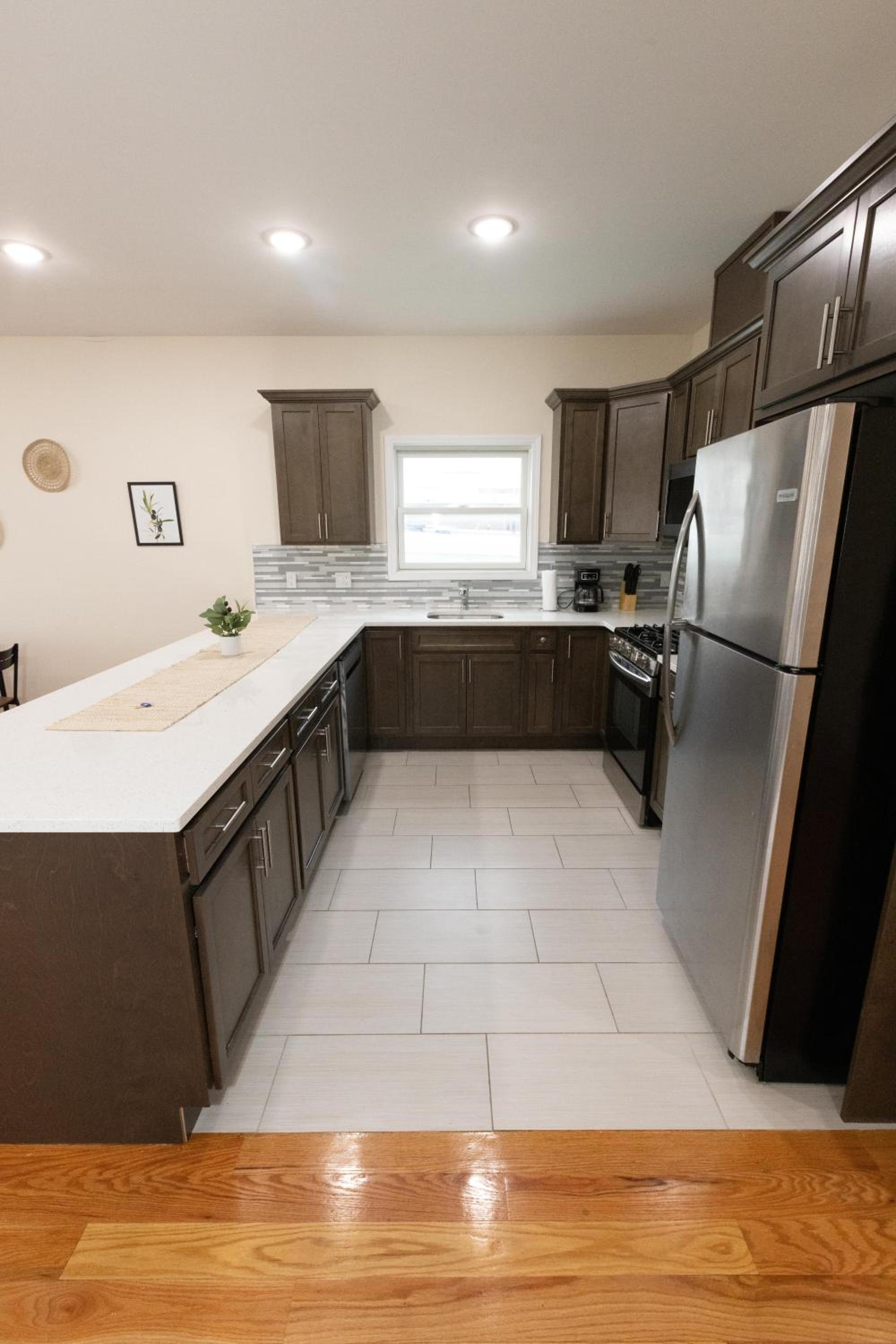 Apartment photo 2