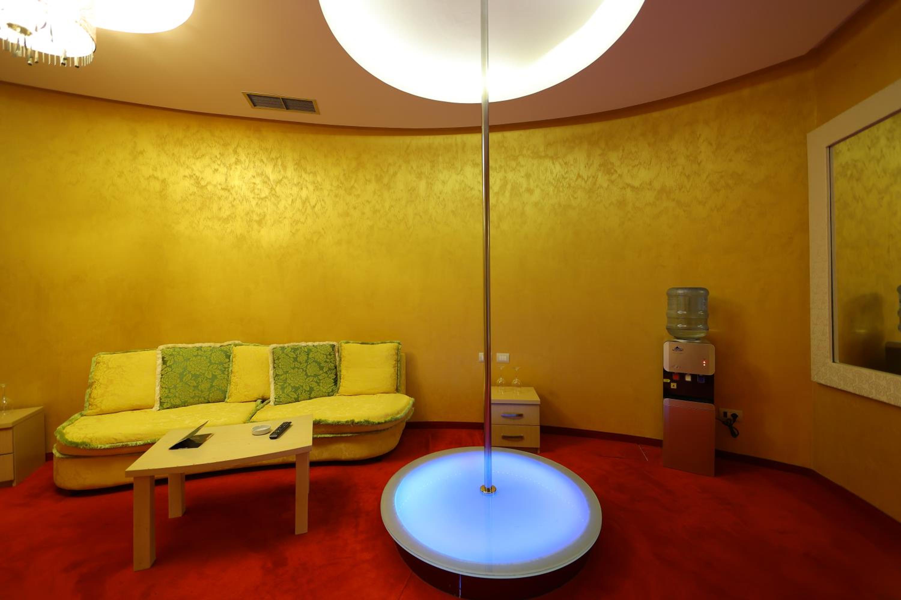 Superior Queen Room