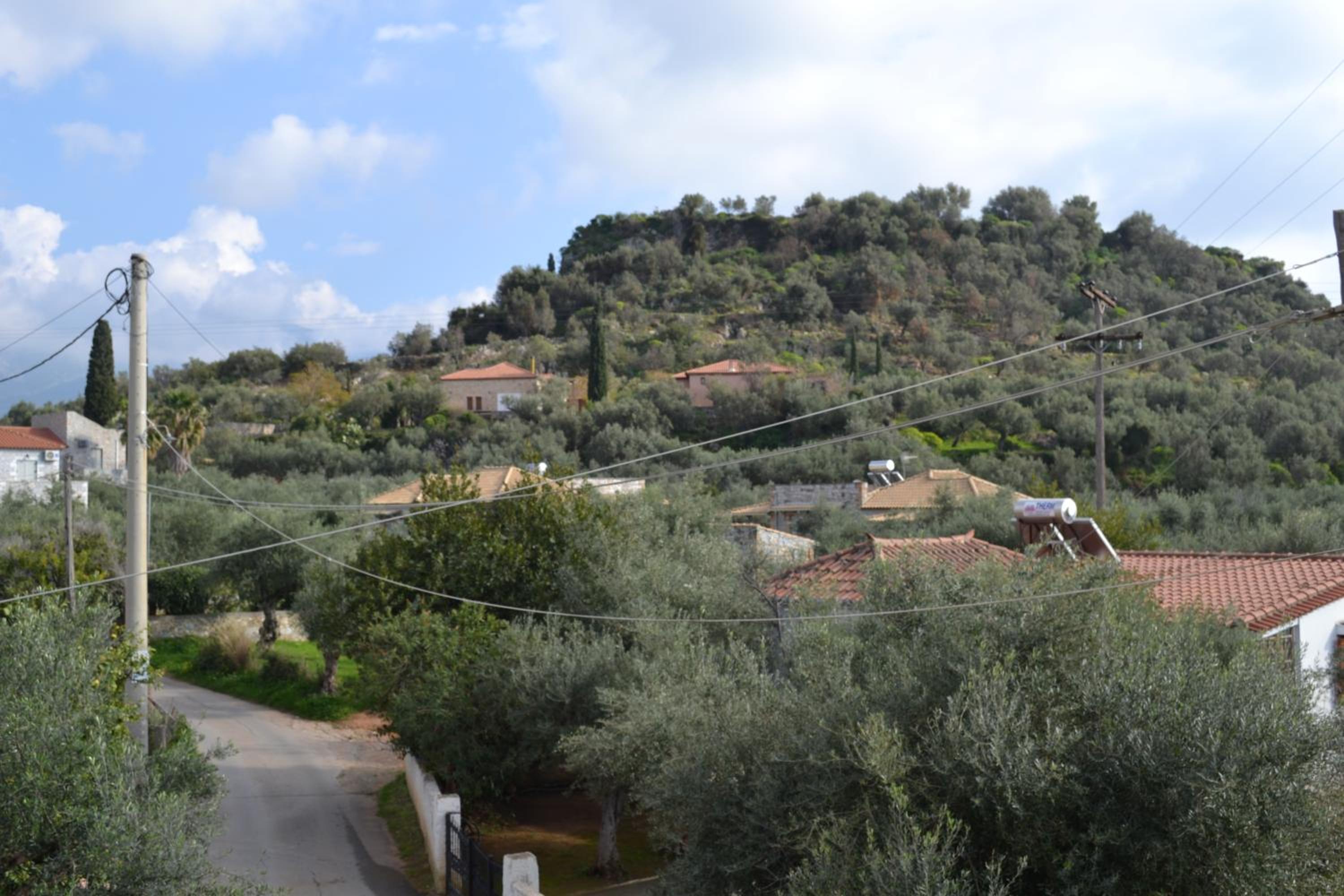 Two-Bedroom Apartment photo 2