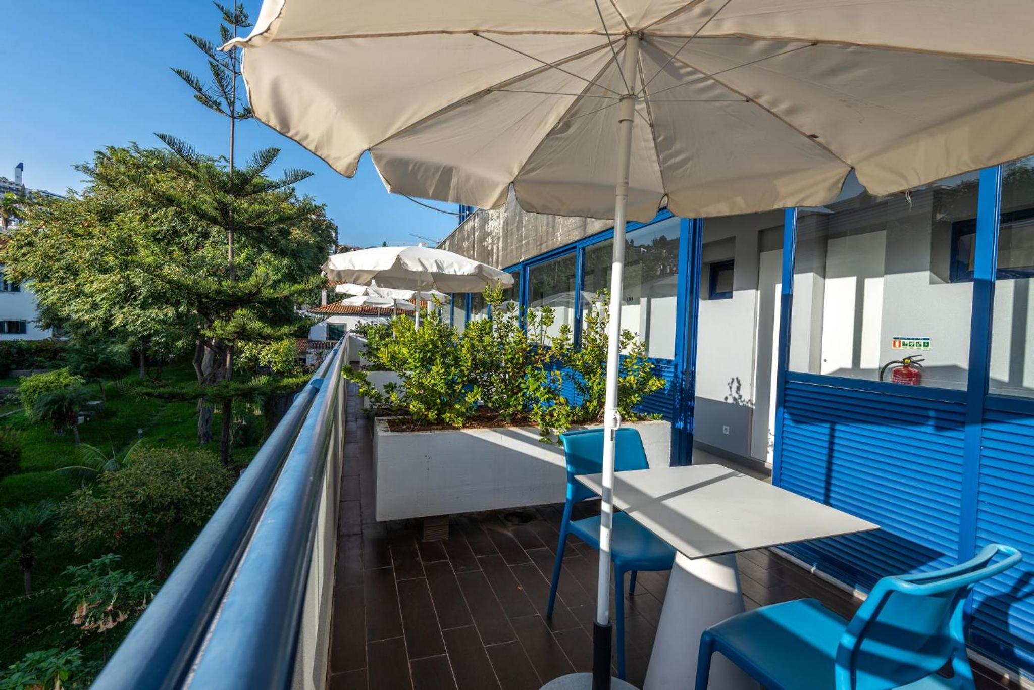 Studio with Terrace - Photo 7