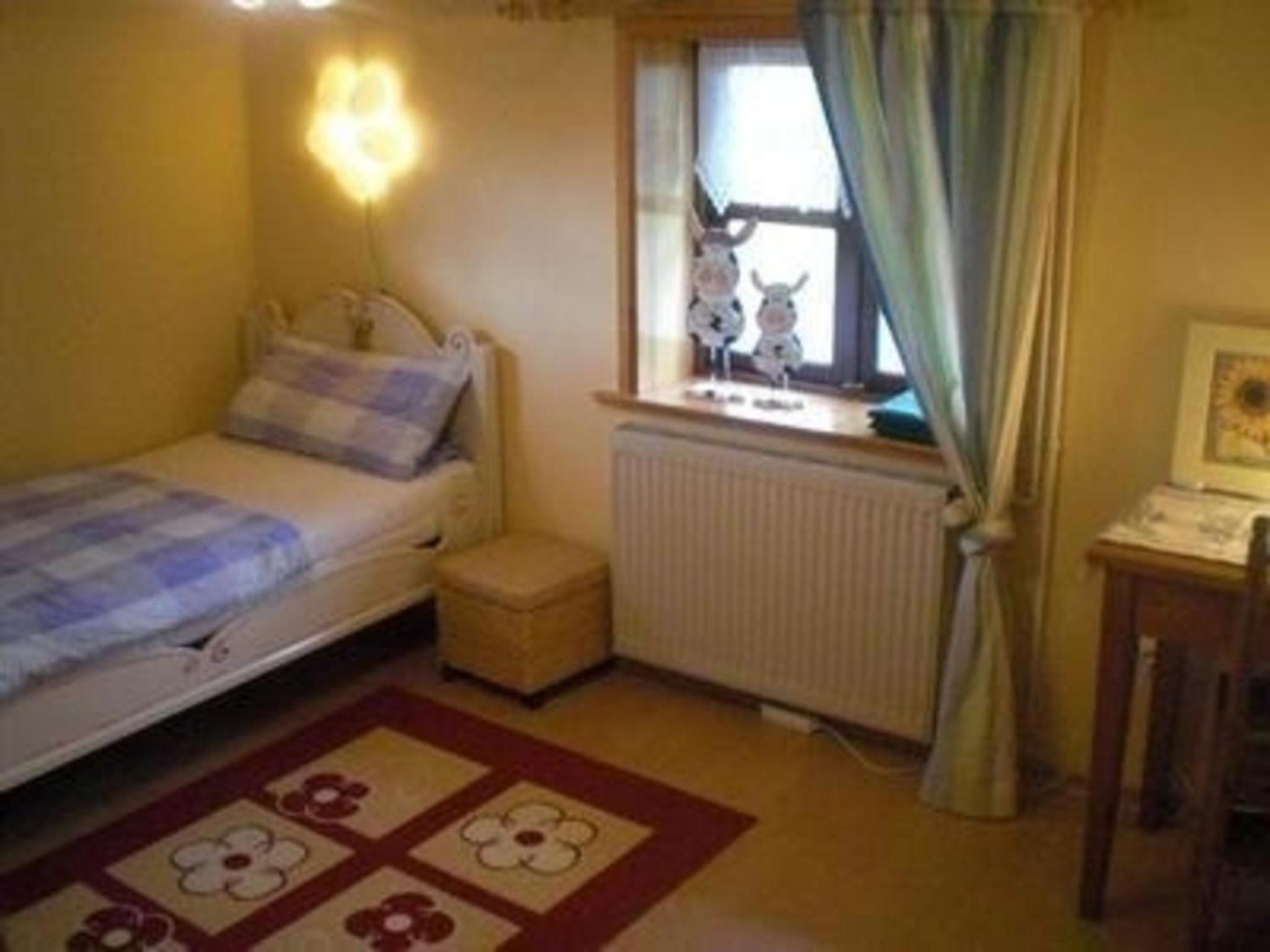 Three-Bedroom Vacation Home  photo 2