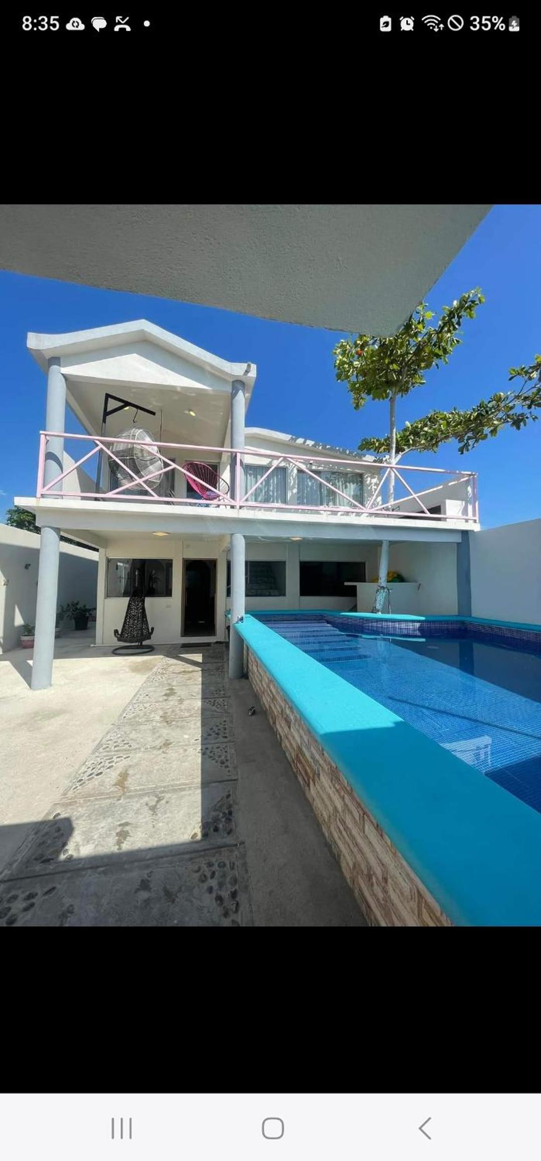 Three-Bedroom House photo 3