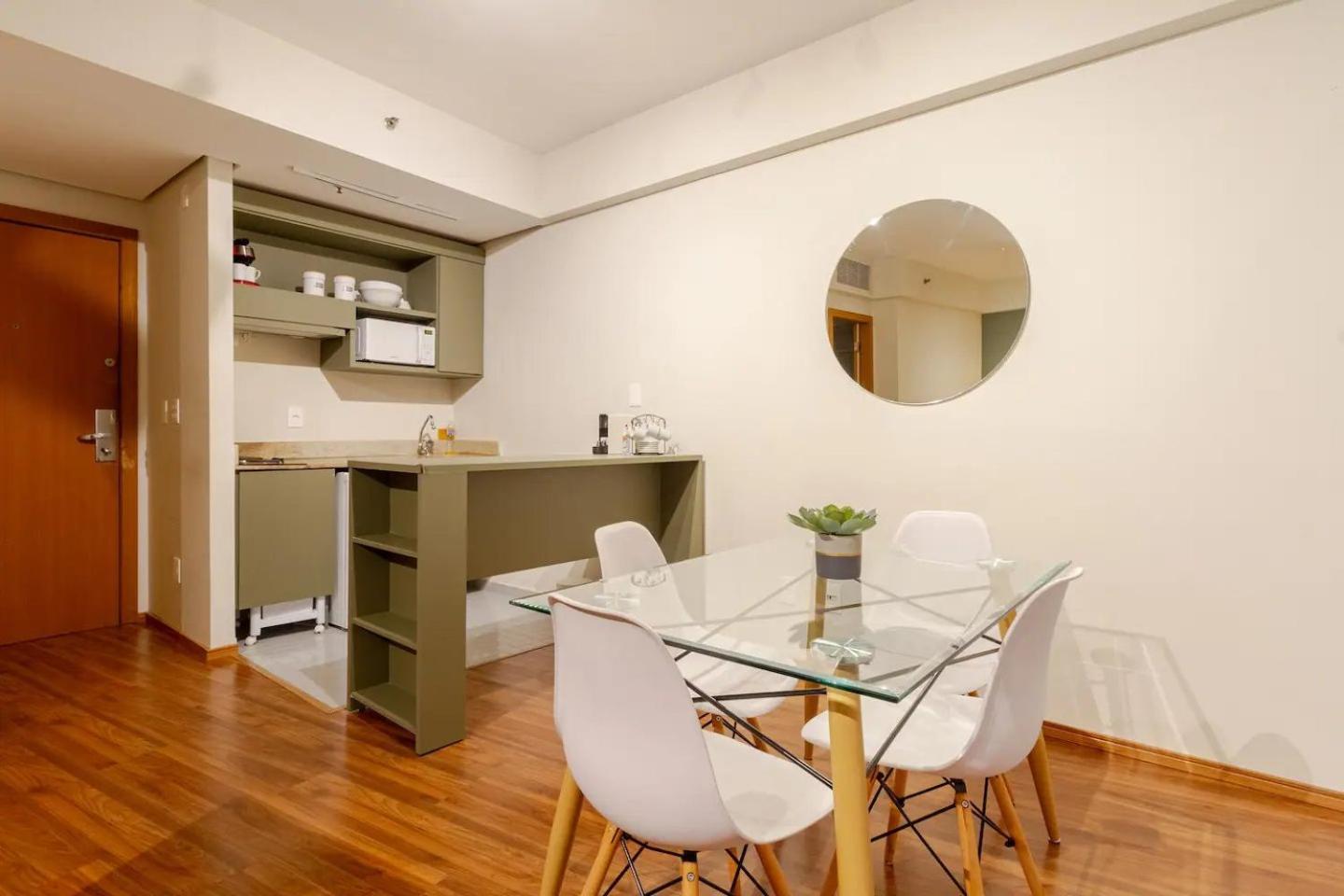 Apartment photo 2