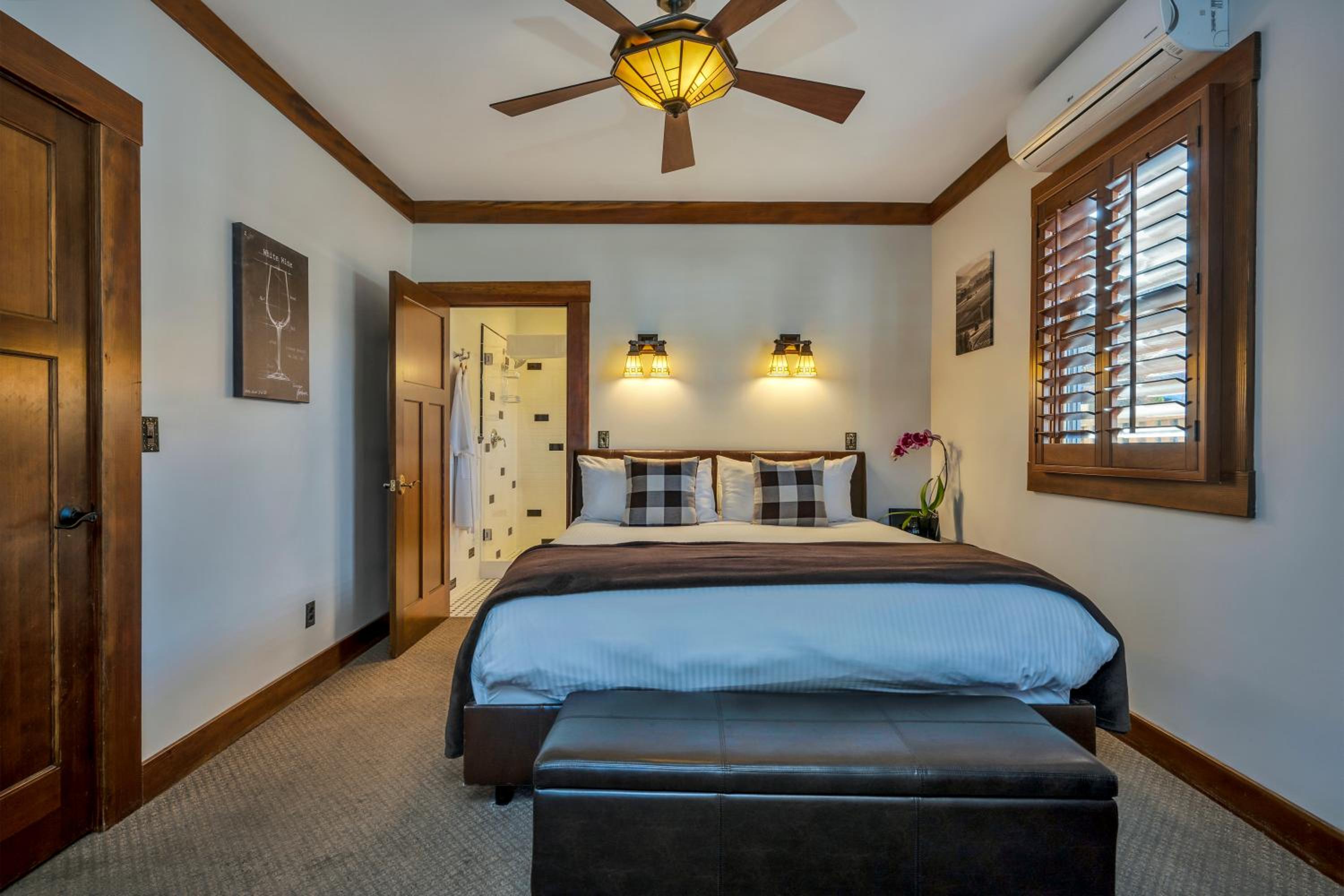 King Suite with Spa Bath