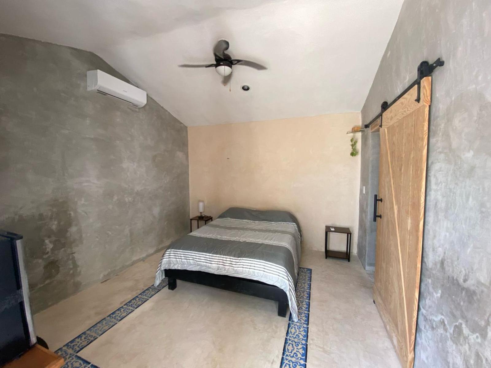 Double Room with Private Bathroom photo 1
