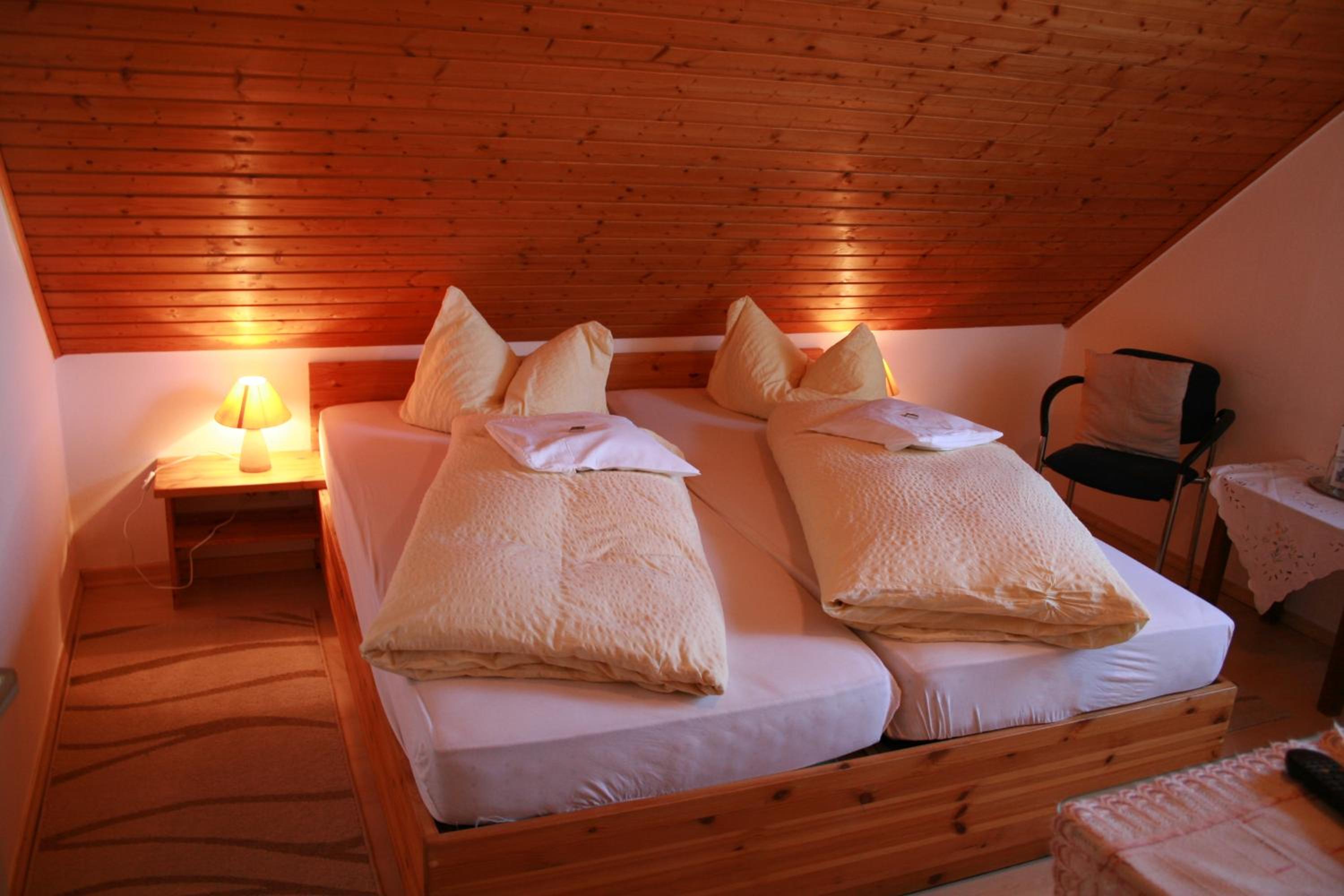 Double Room - Photo 6