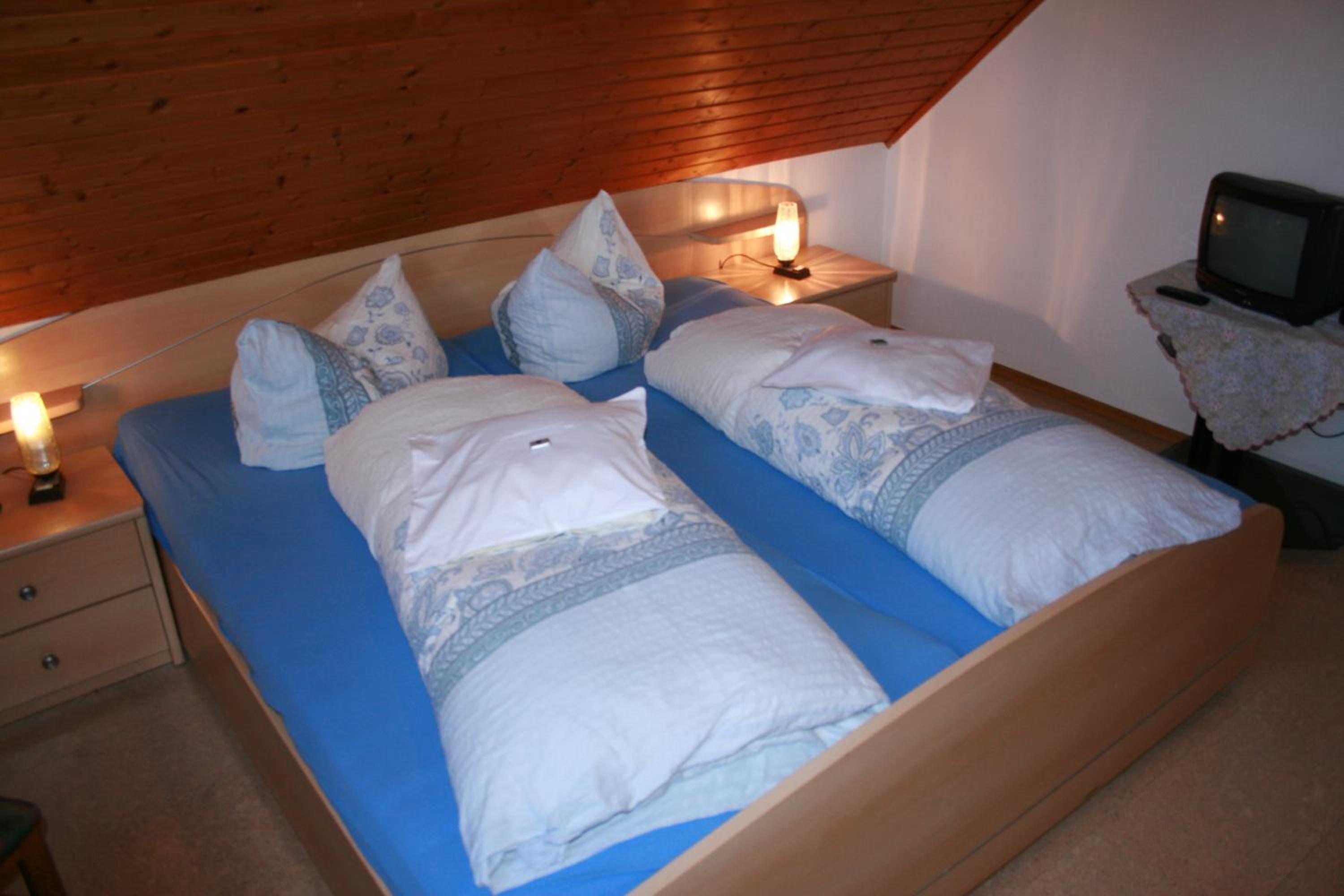 Double Room - Photo 3