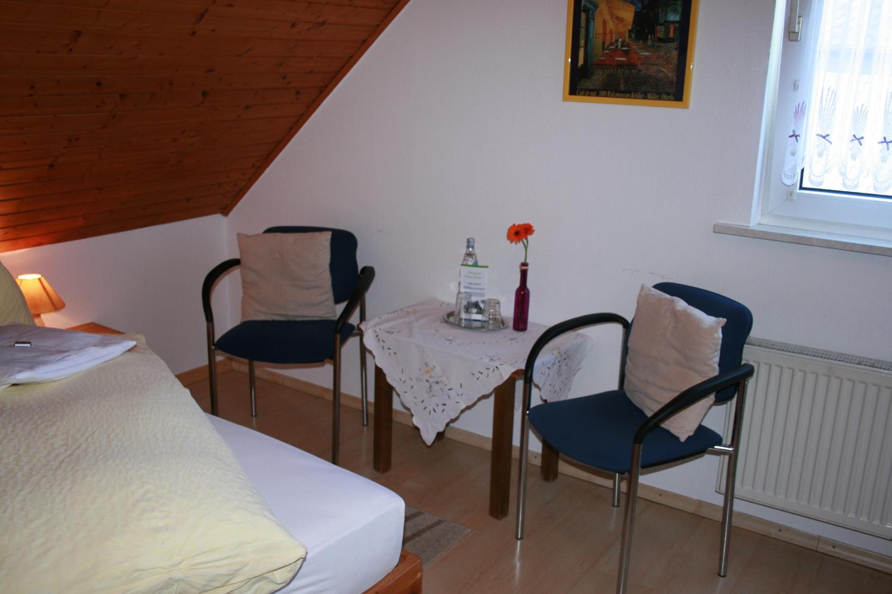 Double Room - Photo 2