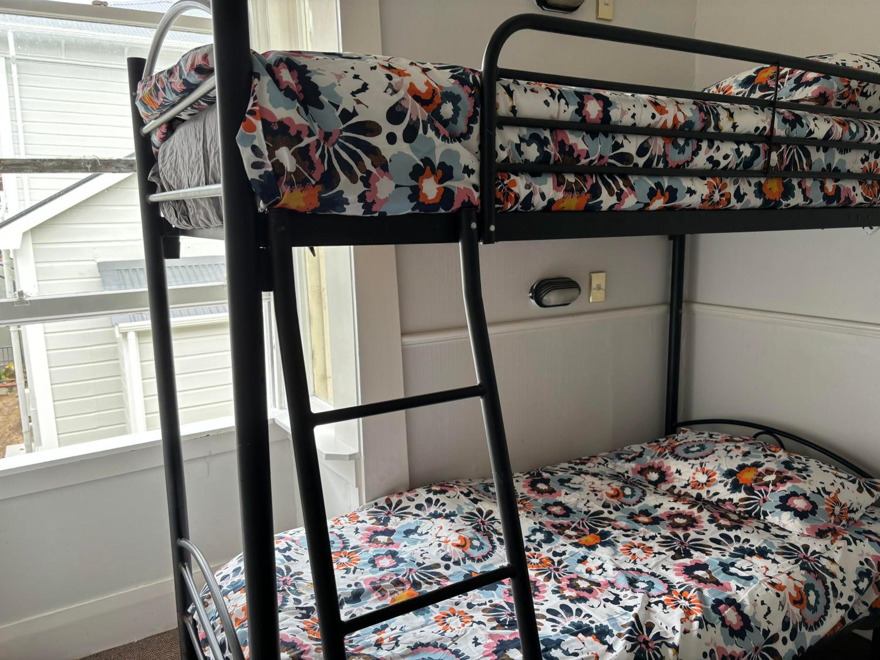 Bed in 4-Bed Female Dormitory Room photo 2