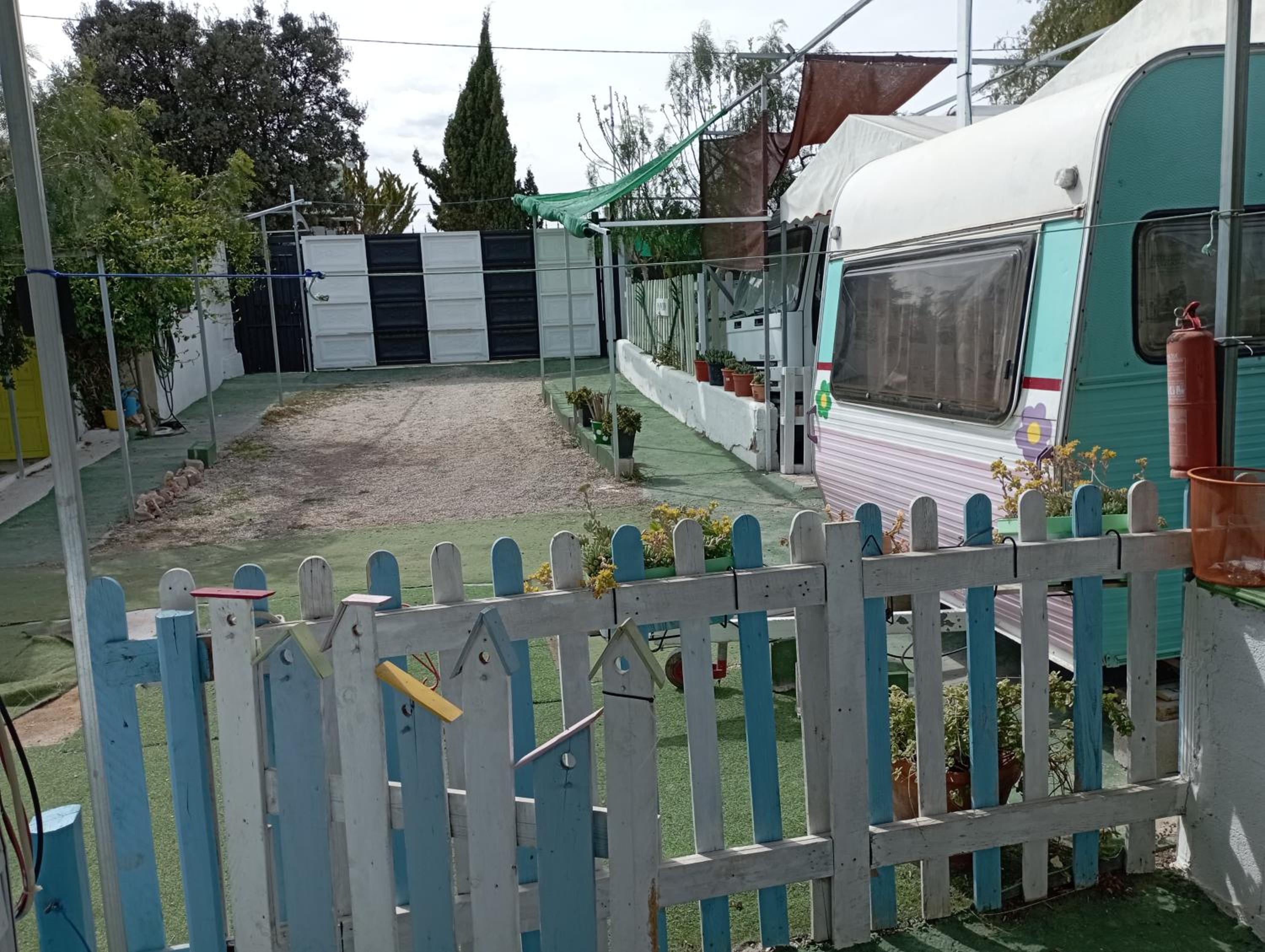 Caravan photo 2
