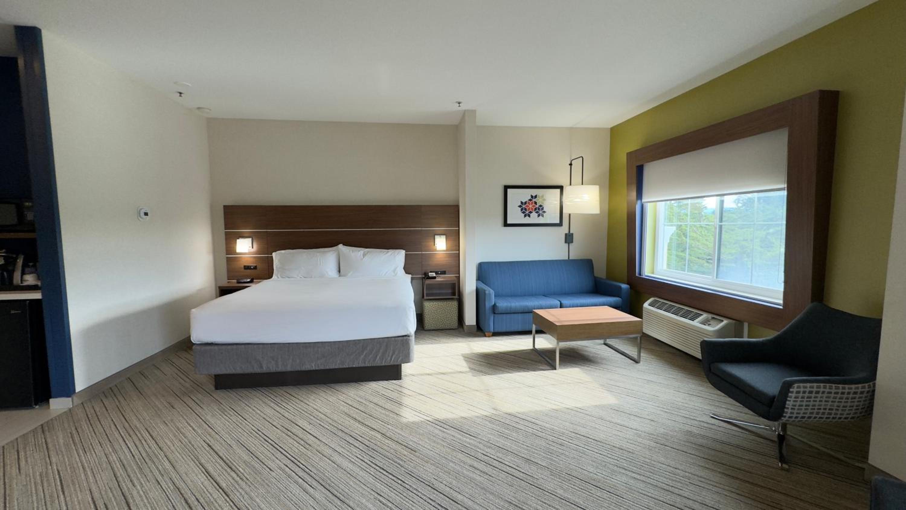 Standard King Room - Photo 2