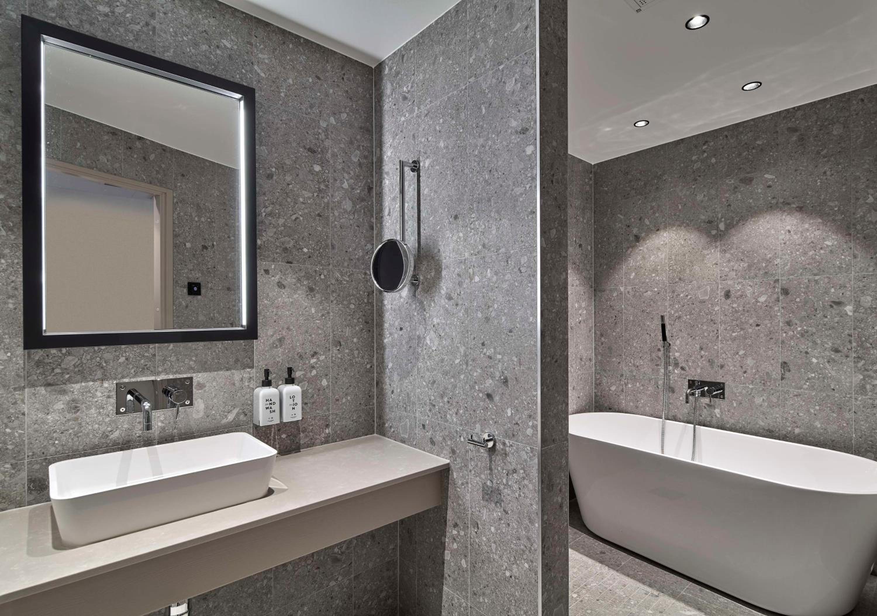 Junior Suite - Photo 2
