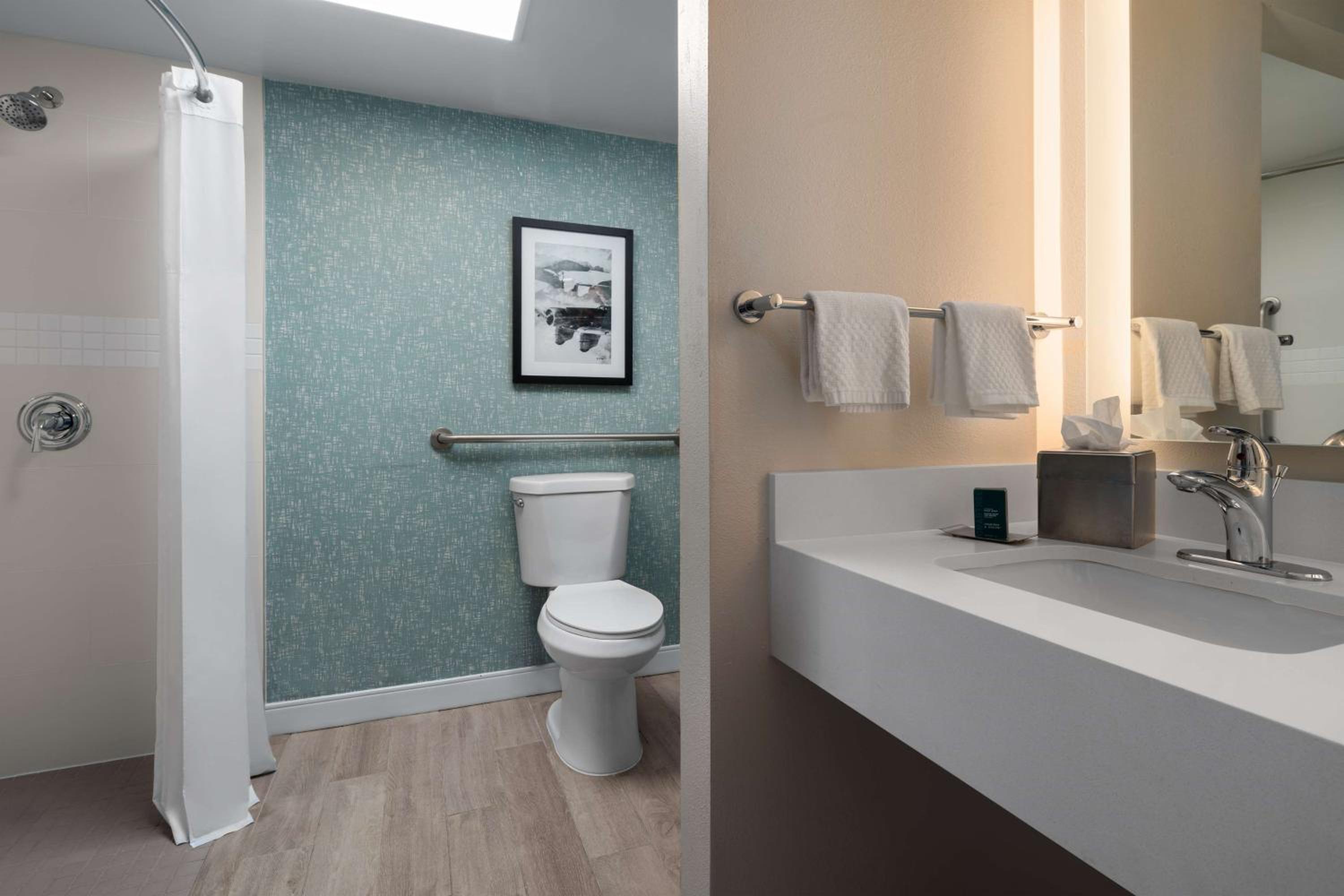 Queen Room with Two Queen Beds and Roll-In Shower - Mobility and Hearing Access - Photo 2