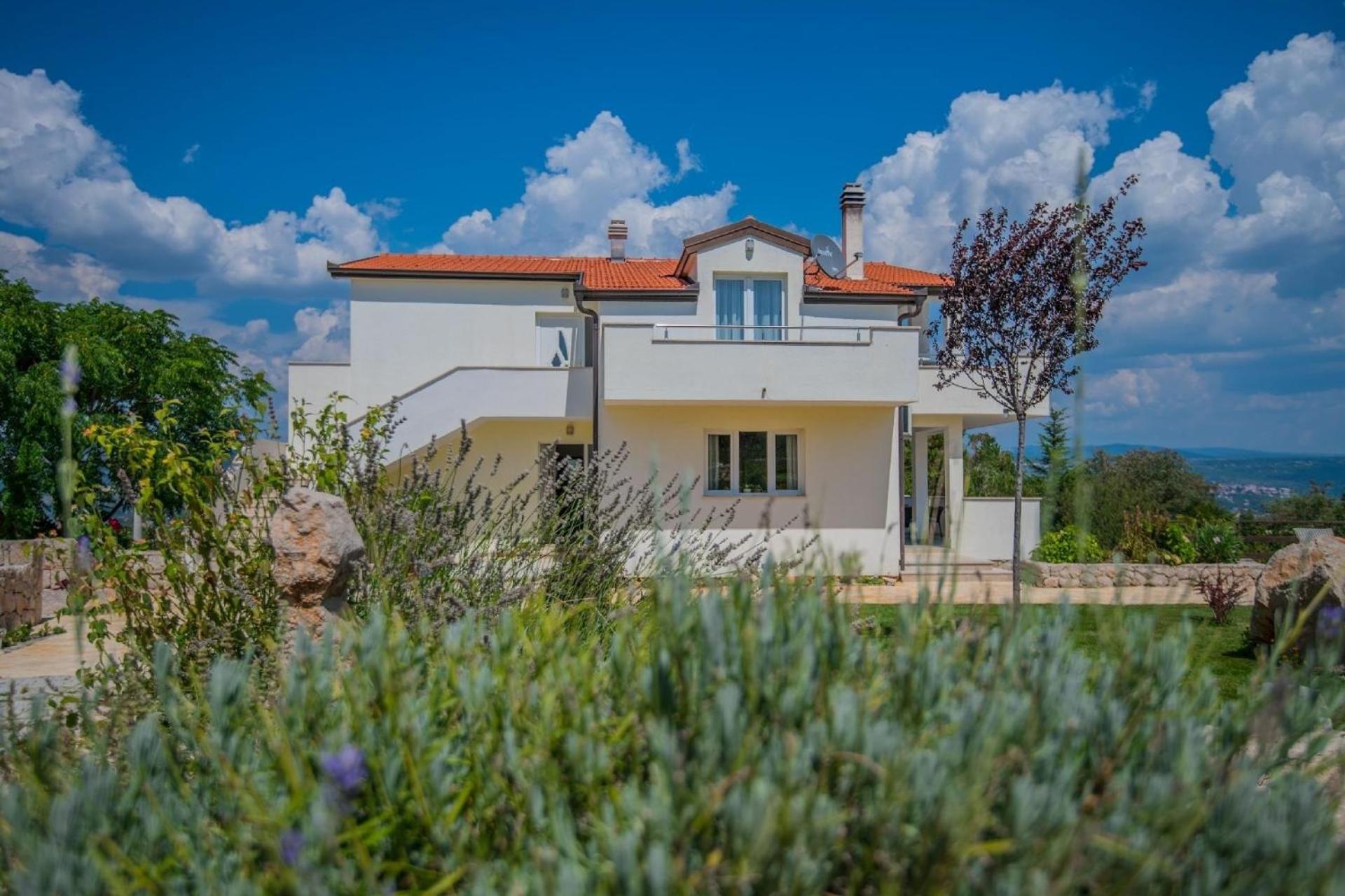 Five-Bedroom Holiday Home photo 3