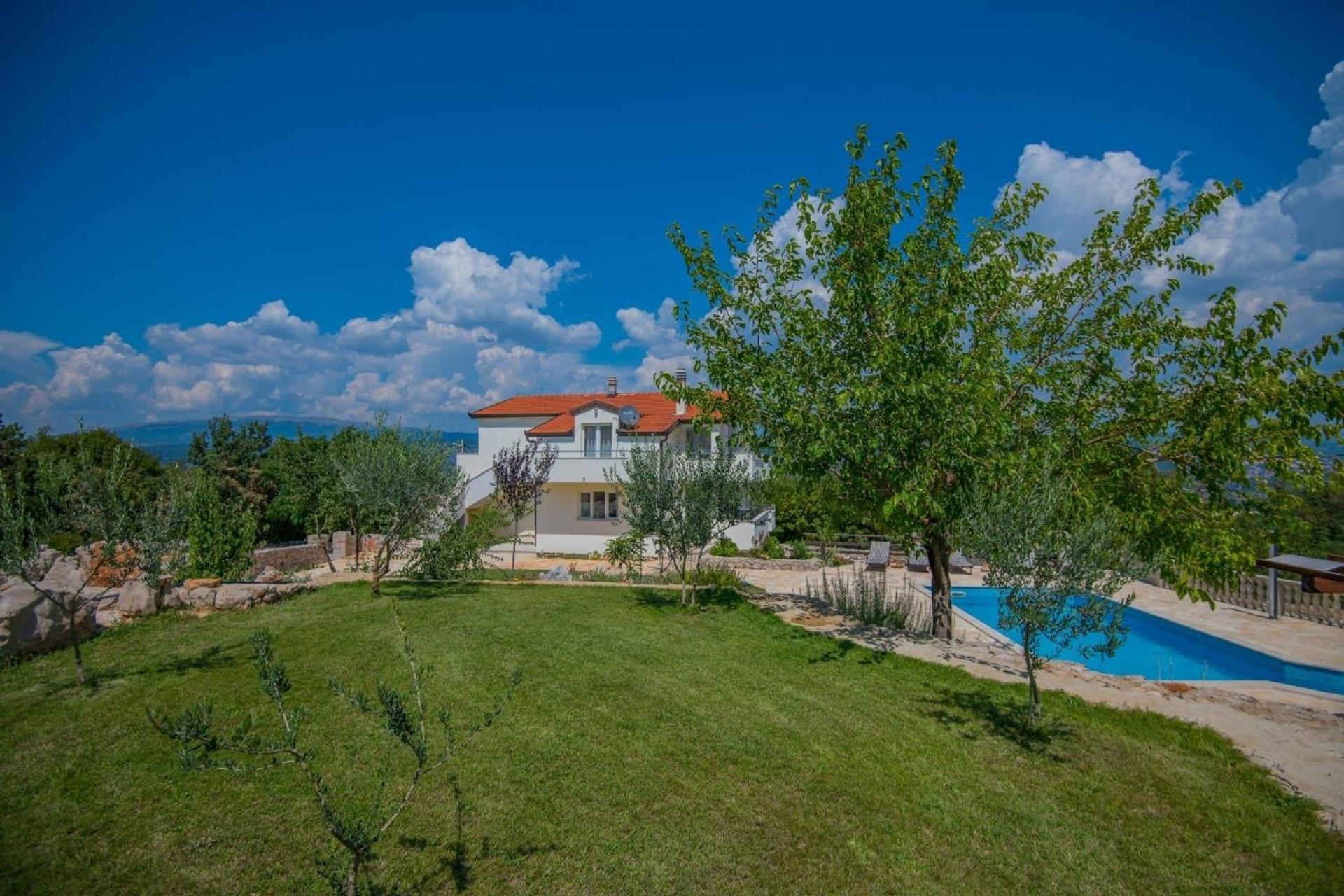 Five-Bedroom Holiday Home photo 2